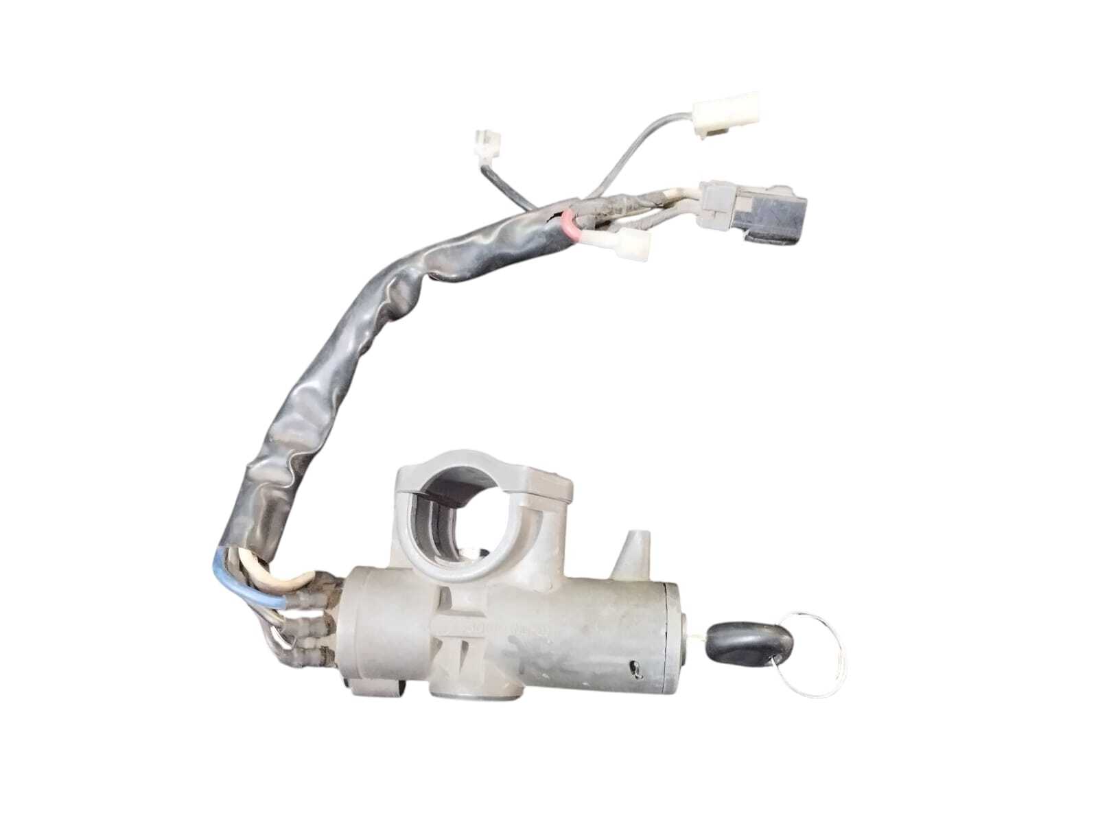 CHAPA DE CONTACTO CON LLAVE Kia K2500 Frontier 2001