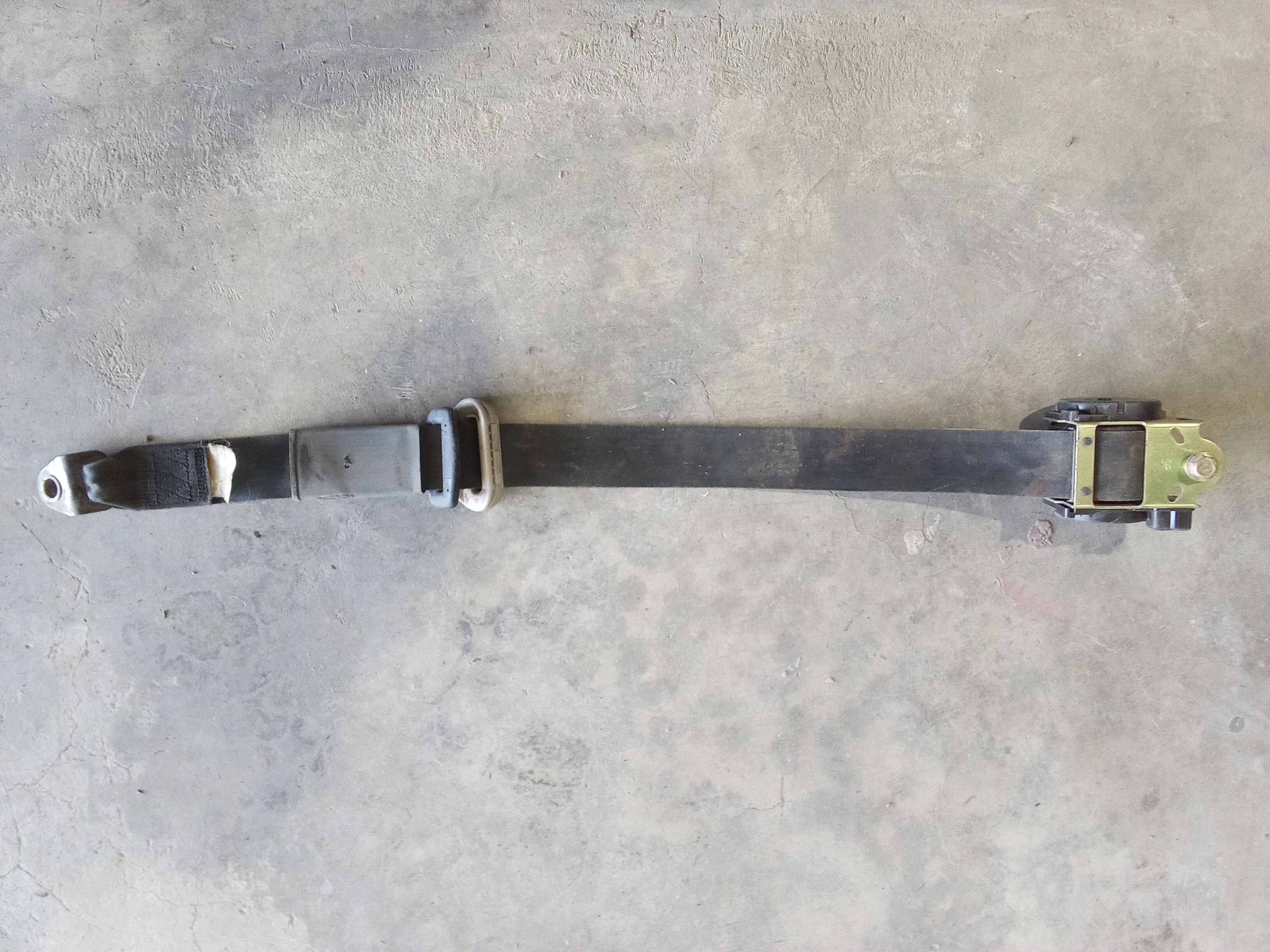 CINTURON DE SEGURIDAD TRASERO IZQUIERDO Changan CV1 2016