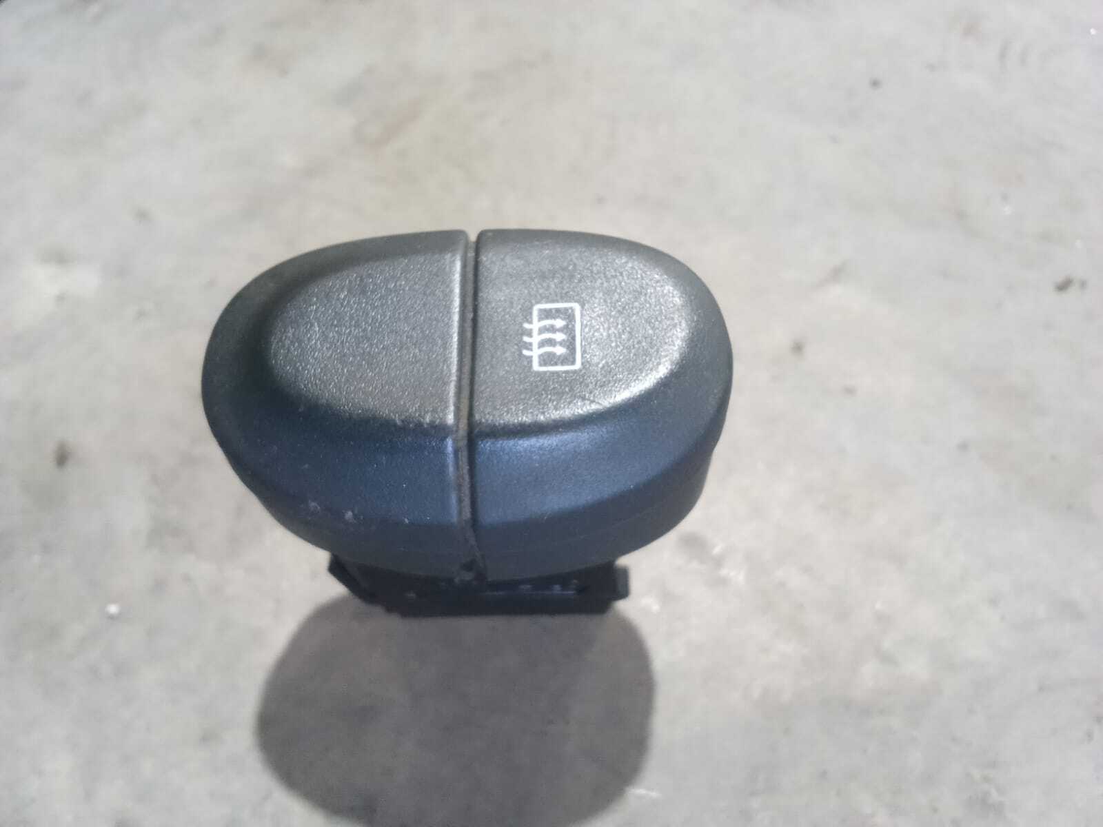 SWITCH DEFROSTER Renault Megane 2000