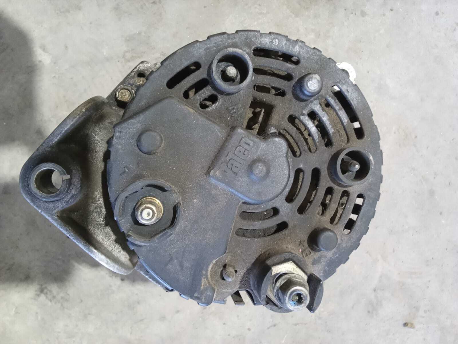 ALTERNADOR Renault Megane 2000