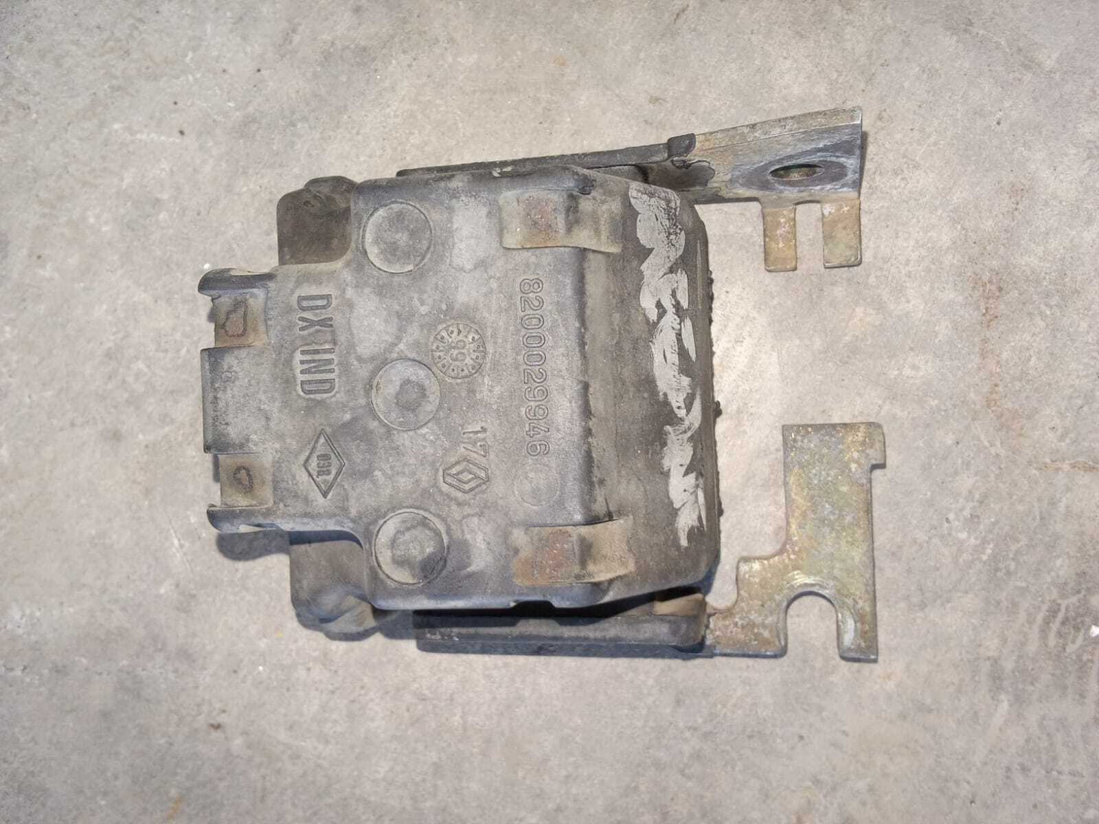 SOPORTE MOTOR Renault Megane 2000