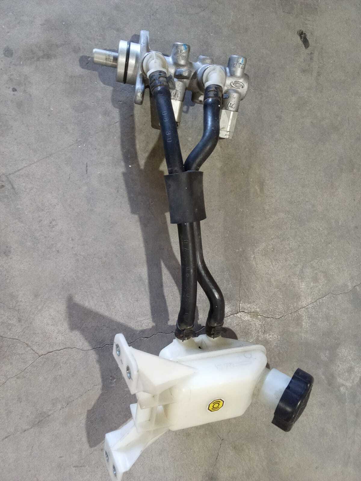 DEPOSTO Y BOMBA DE FRENOS Kia MORNING EX11 2011