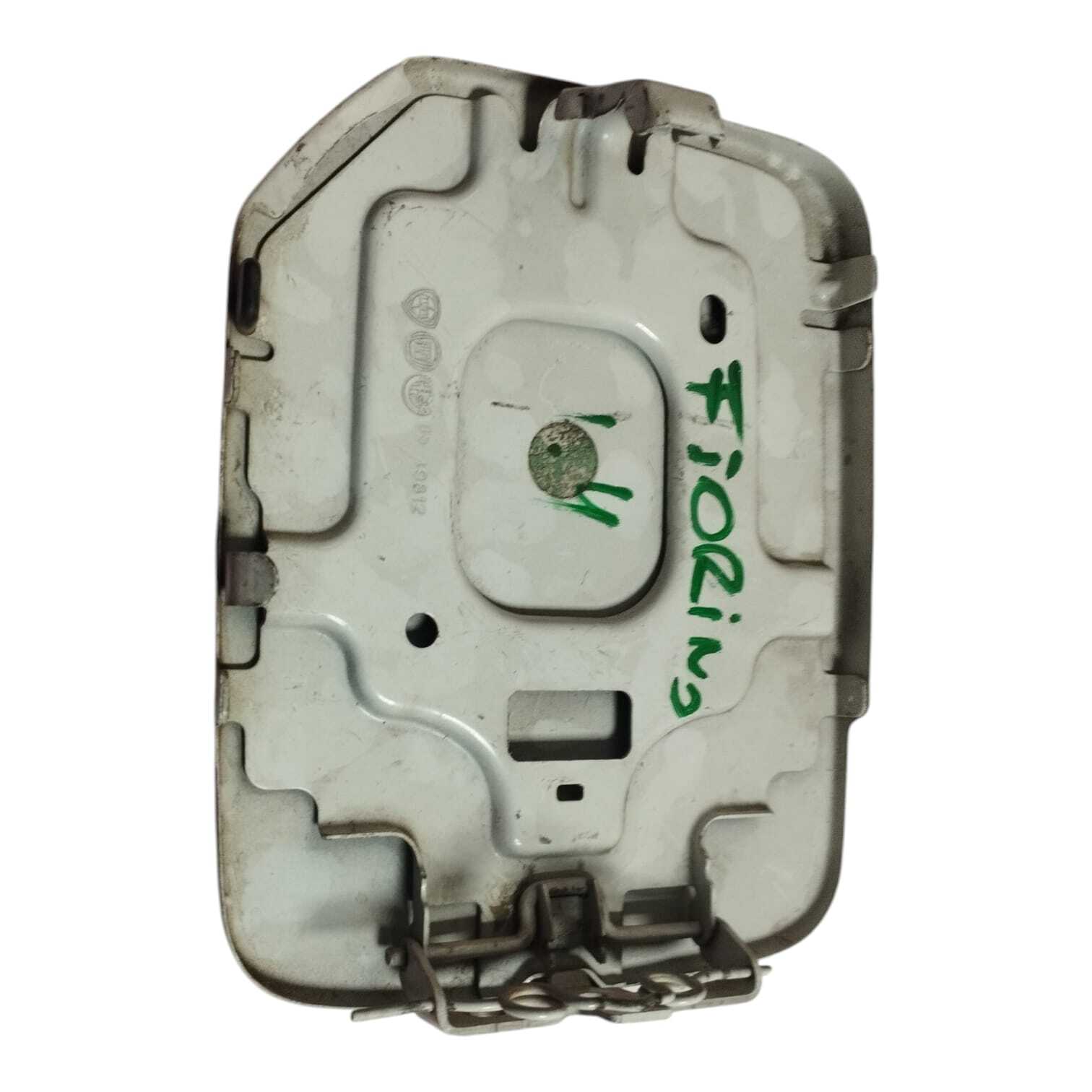 TAPA DE COMBUSTIBLE CARROCERIA Fiat Fiorino 2016