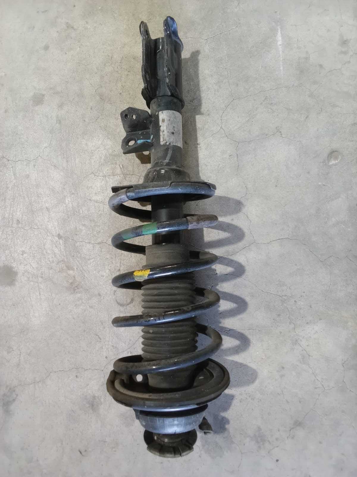 AMORTIGUADOR DELANTERO IZQUIERDO Kia MORNING EX11 2011