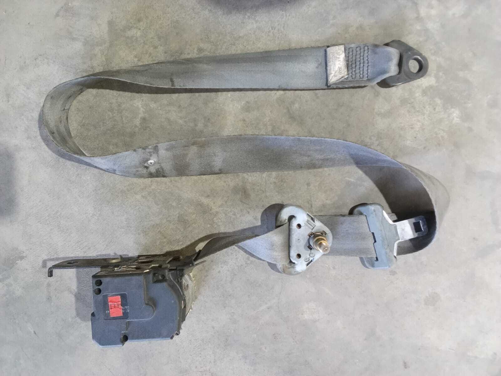 CINTURON DE SEGURIDAD DELANTERO IZQUIERDO Renault Megane 2000