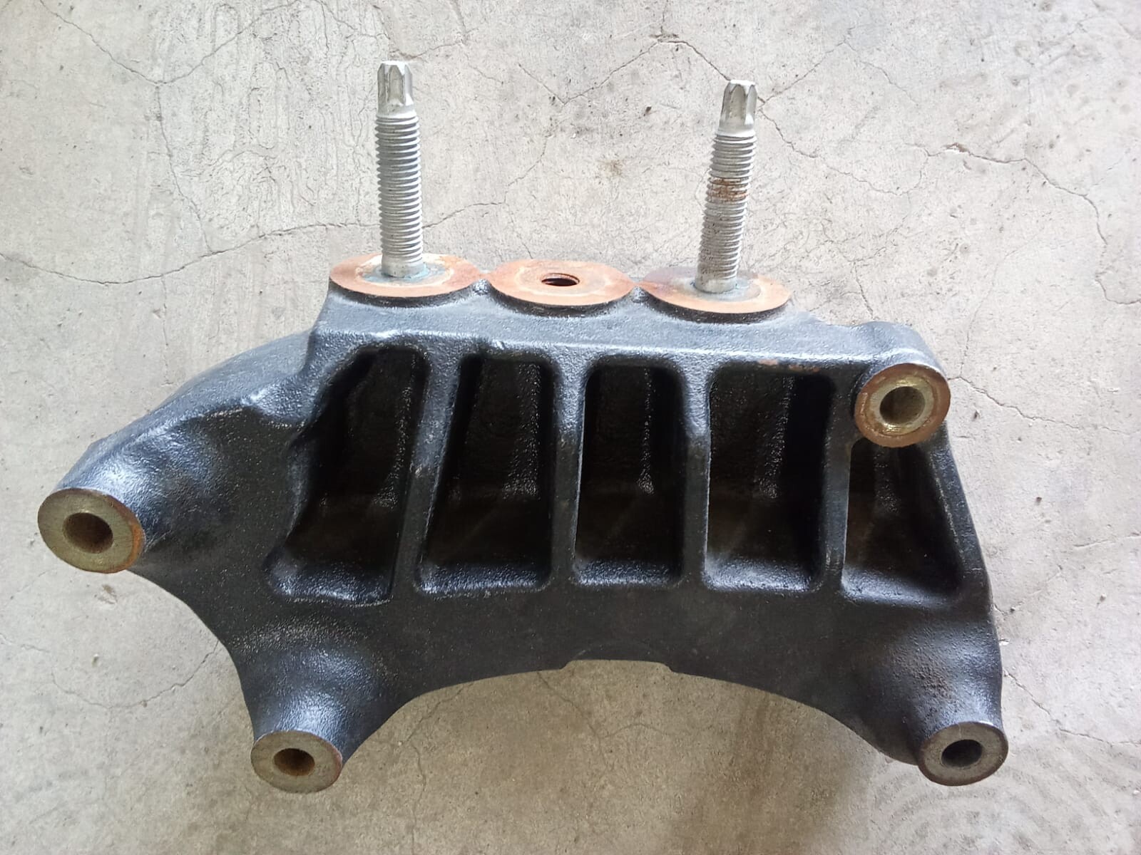 BASE SOPORTE MOTOR Chevrolet Captiva 2021