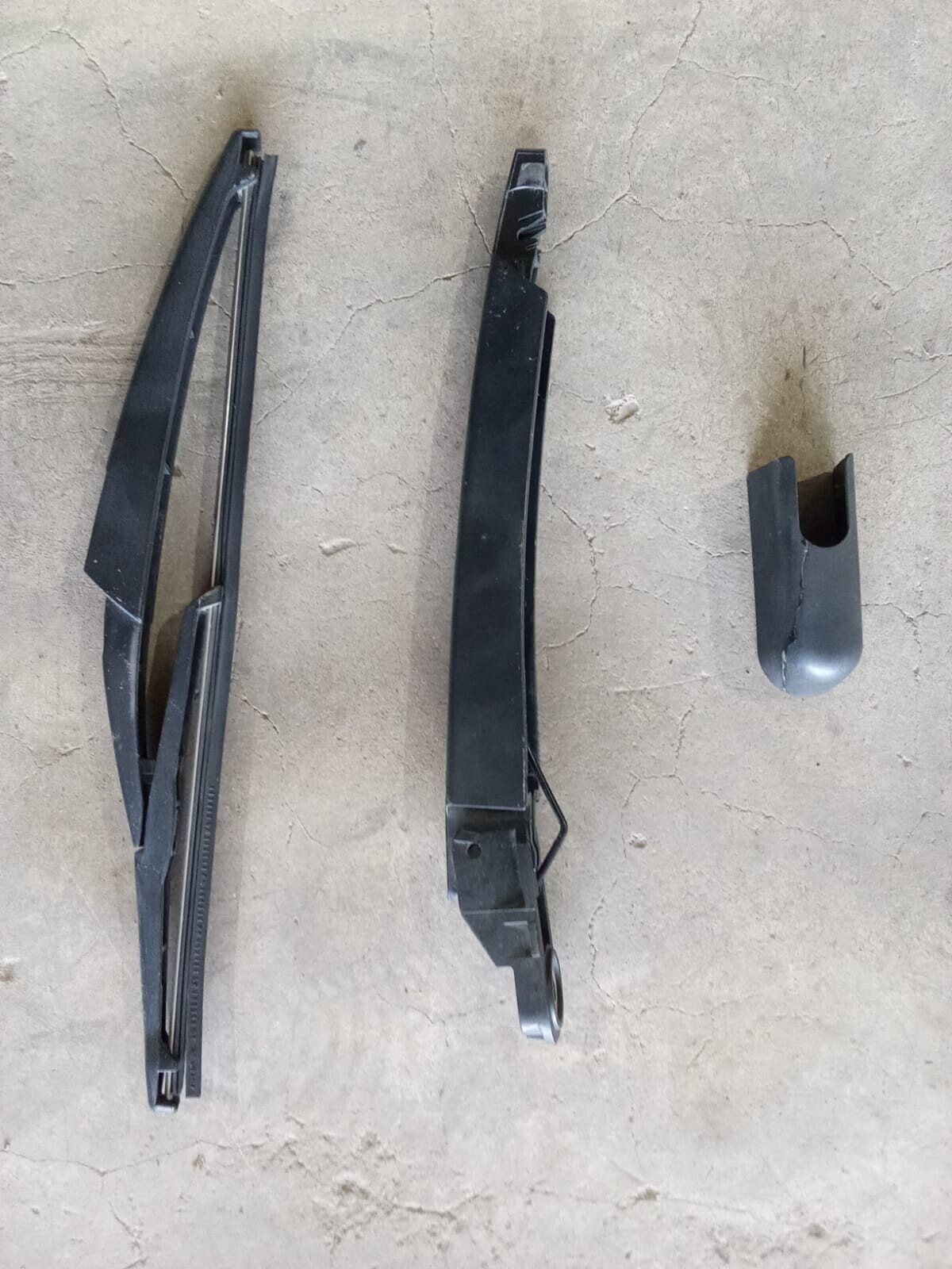 BRAZO LIMPIA PARABRISAS PORTALON Chevrolet Captiva 2021