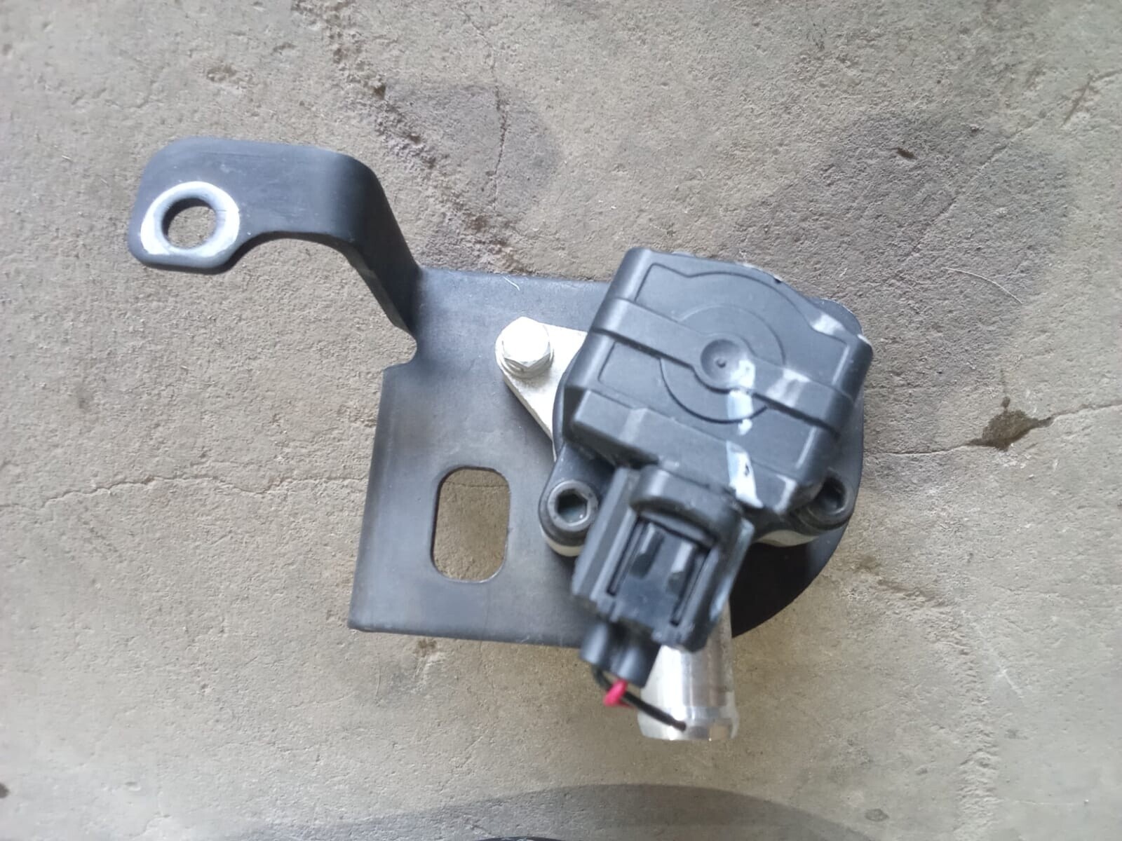 VALVULA SOLENOIDE Chevrolet Captiva 2021