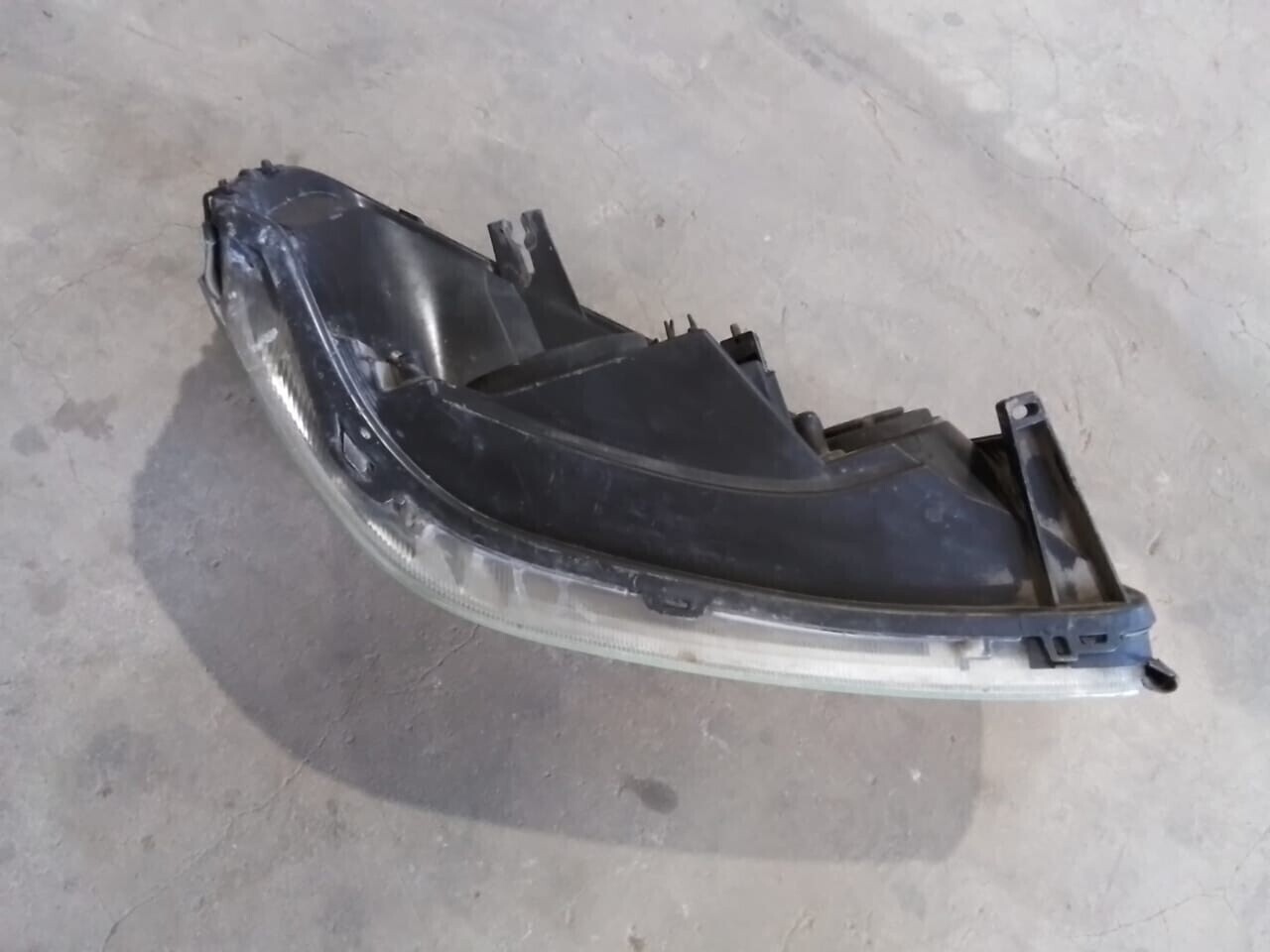 FOCO DELANTERO IZQUIERDO Chevrolet Uplander 2005