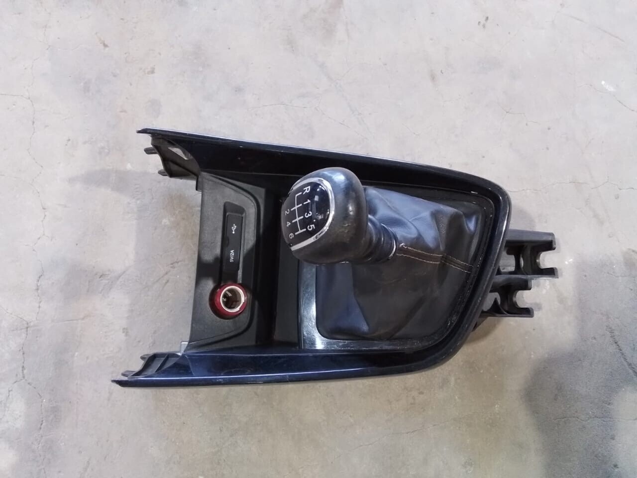 PALANCA E CAMBIOS CON MOLDURA Chevrolet Captiva 2021