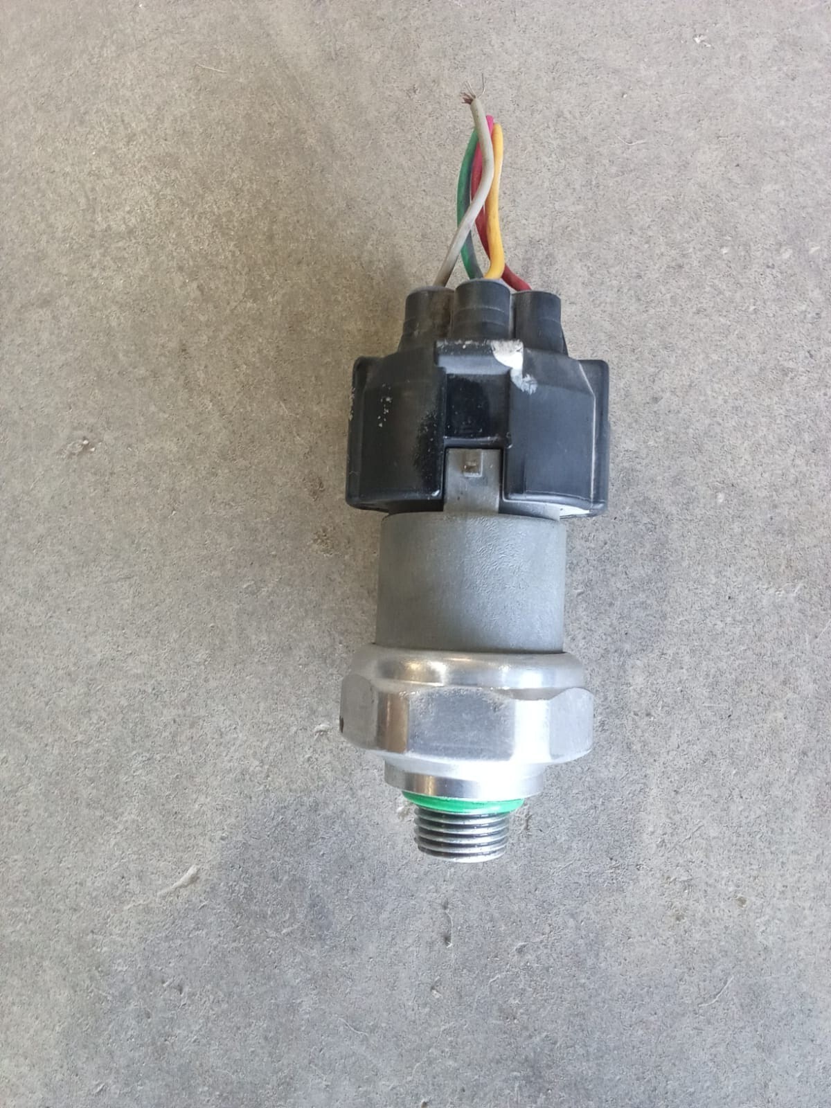 SENSOR DE PRESION A/C Chevrolet Captiva 2021