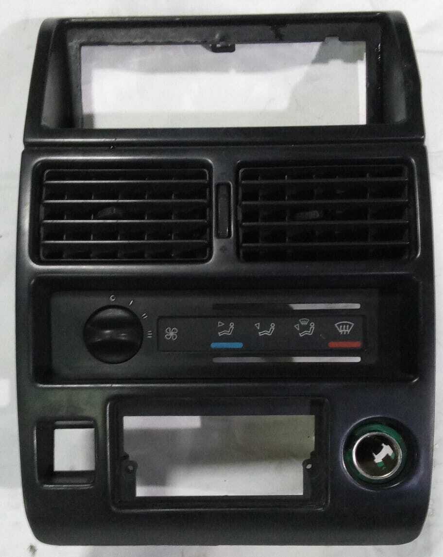 BISEL TABLERO +REGULADOR DE AIRE Citroen Ax 1993