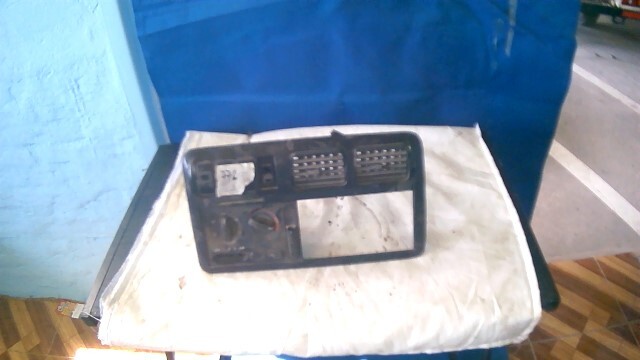 CARCASA FRONTAL CONTROL TEMPERATURA CALEFACCION FRONTIER Kia K2500 Frontier 2001