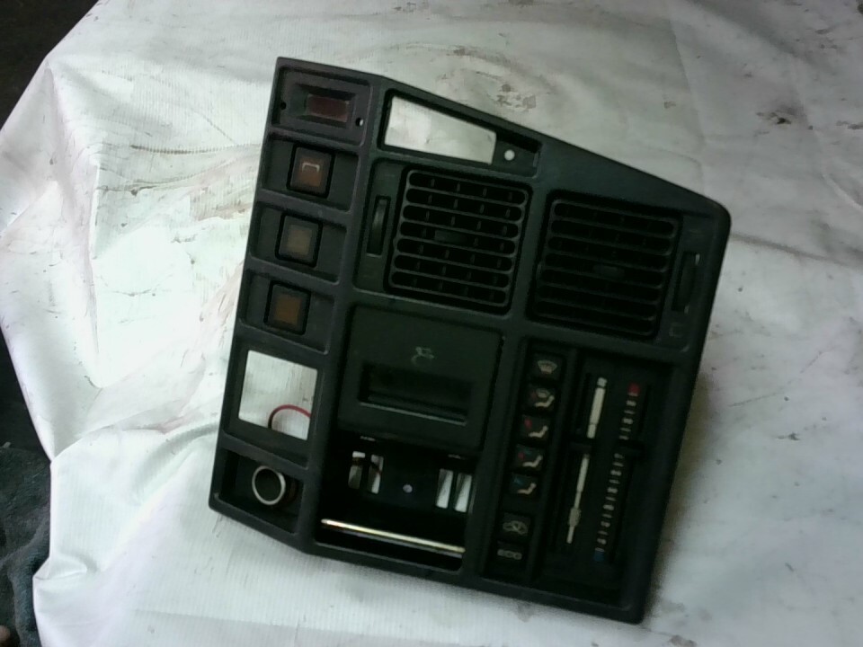 CONSOLA CENTRAL CALEFACCION Peugeot 505 1986