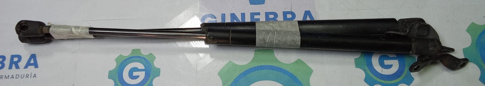 PAR DE BOMBINES PORTALON W Volkswagen Polo 2002