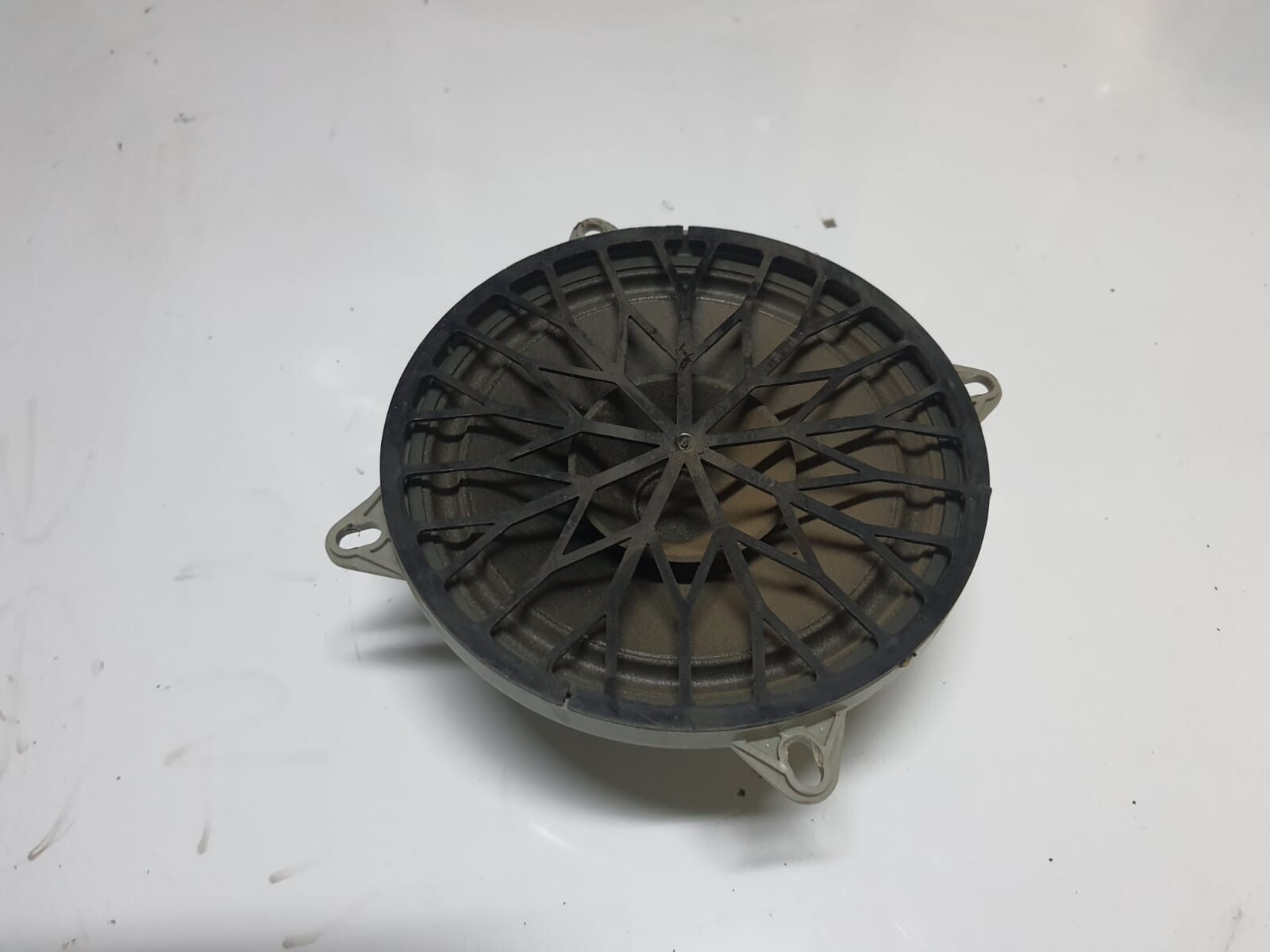 PARLANTE PUERTA TRASERA DERECHA Citroen C3 2004