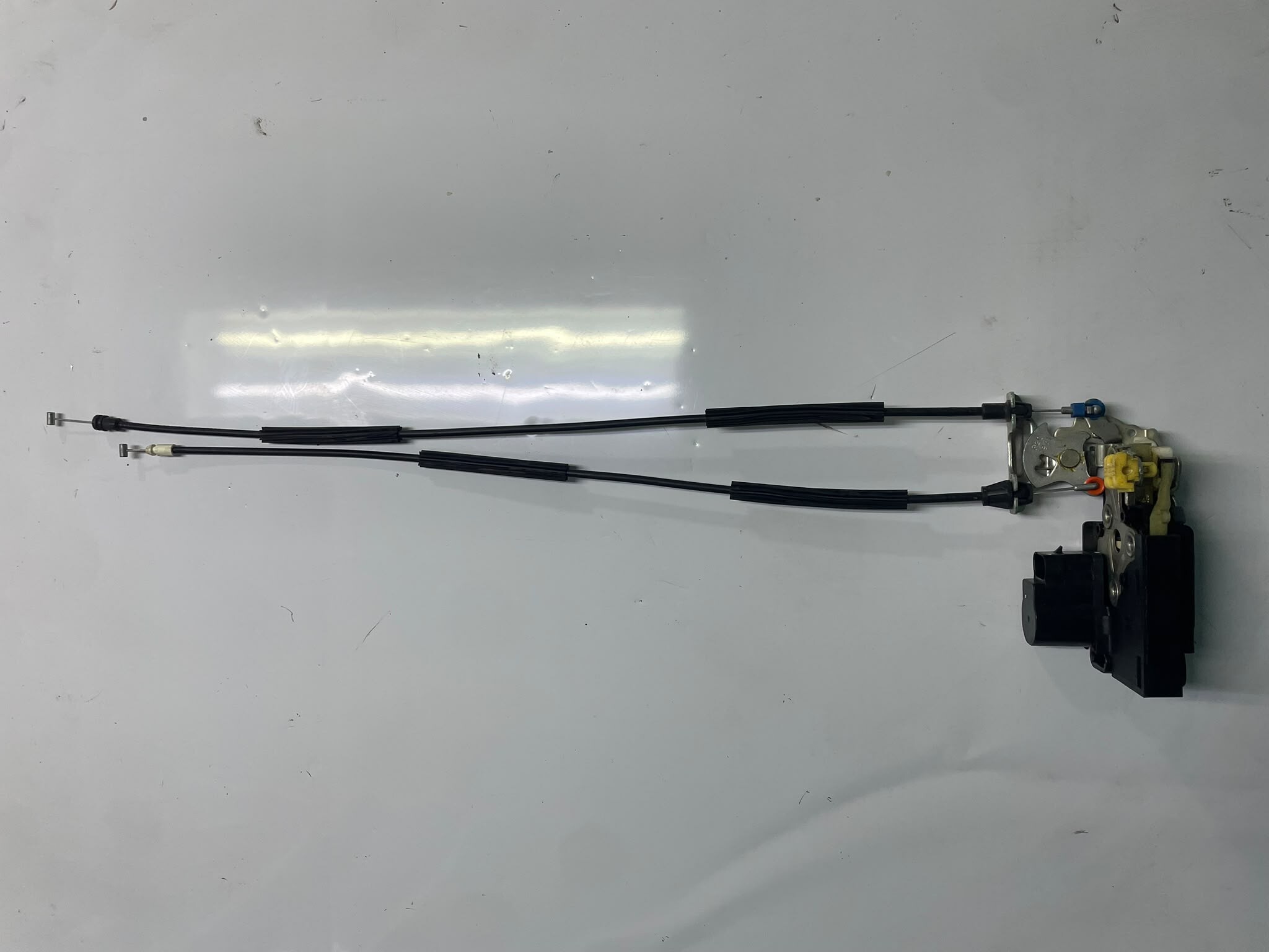 CHAPA PUERTA DEL DER Chevrolet Sail 2021