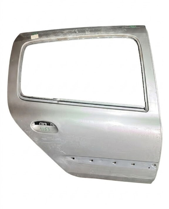 PUERTA TRASERA DERECHA Renault Clio 2006