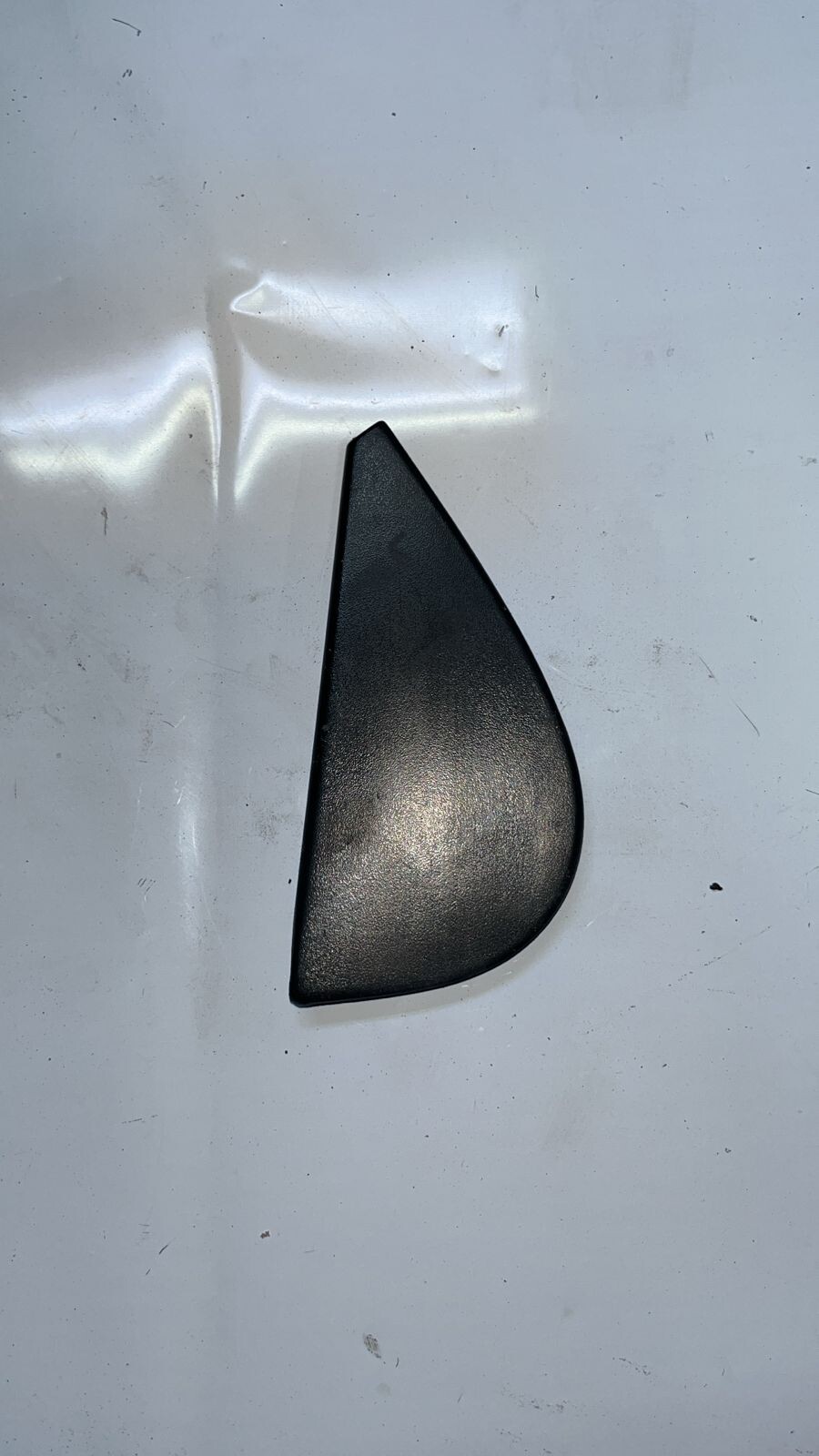 MOLDURA EXTERIOR PUERTA TRASERA IZQUIERDA Ford Fiesta 1998