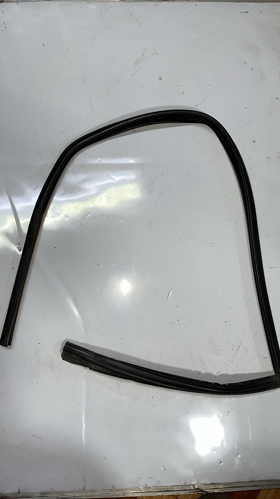 GOMA DE VIDRIO PUERTA DELANTERA DERECHA Fiat PALIO EDX 13 2000