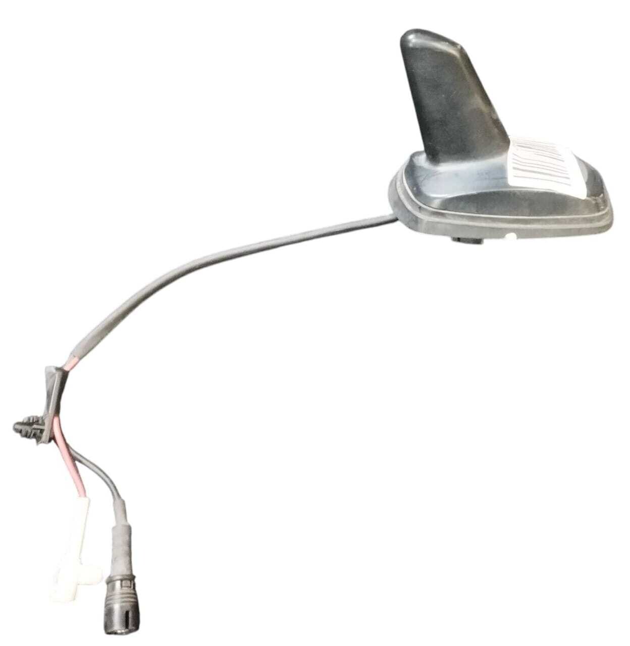 ANTENA EXTERIOR TECHO TIPO ALETA TIBURON BRILLIANCE V3 15 2019