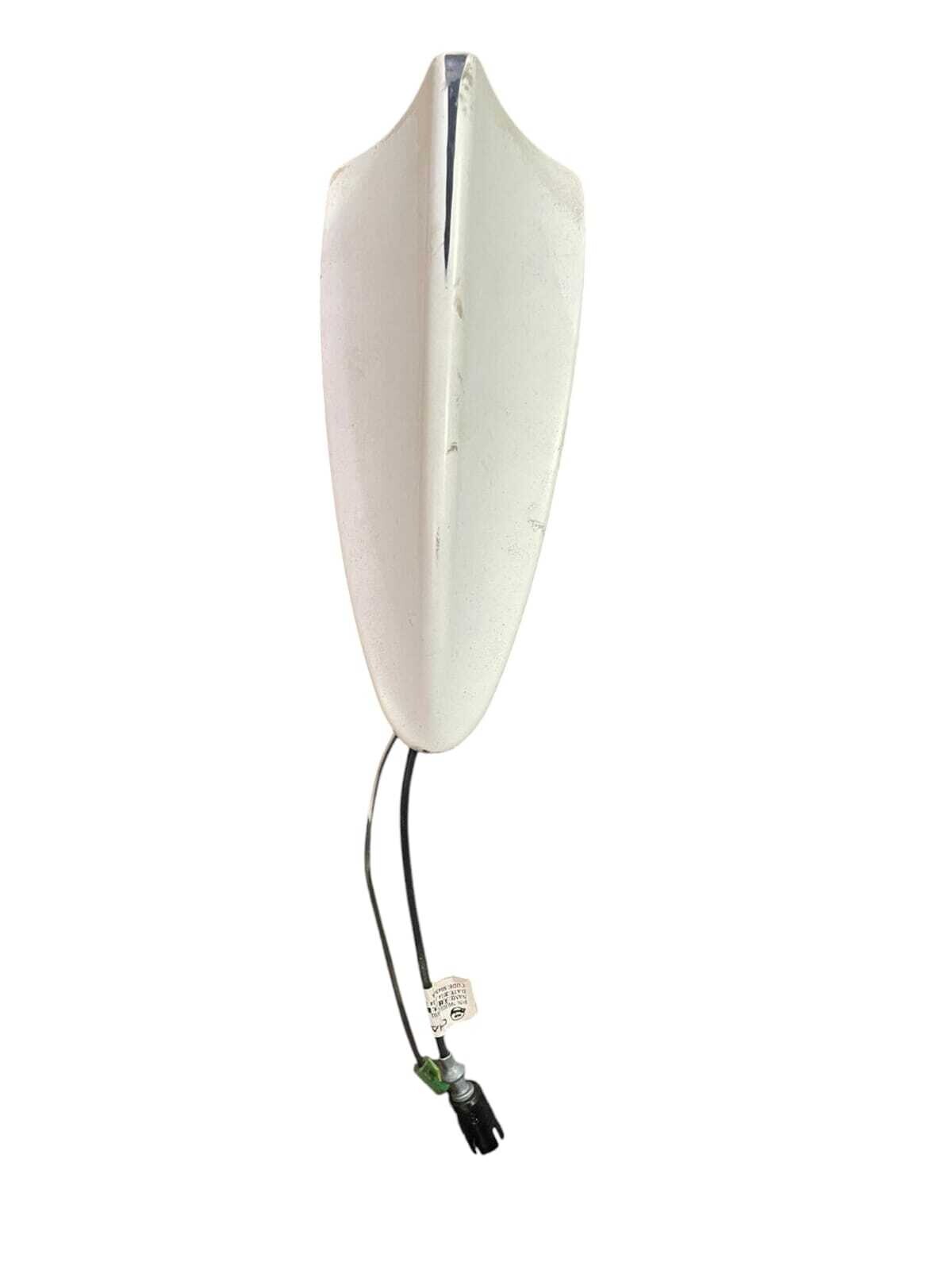 ANTENA TIPO ALETA TIBURON Changan CS35 2015