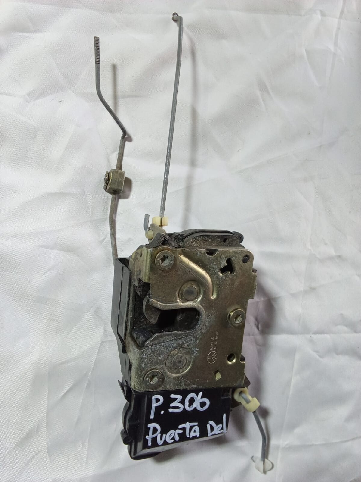 CHAPA PUERTA DELANTERA IZQ Peugeot 306 1996