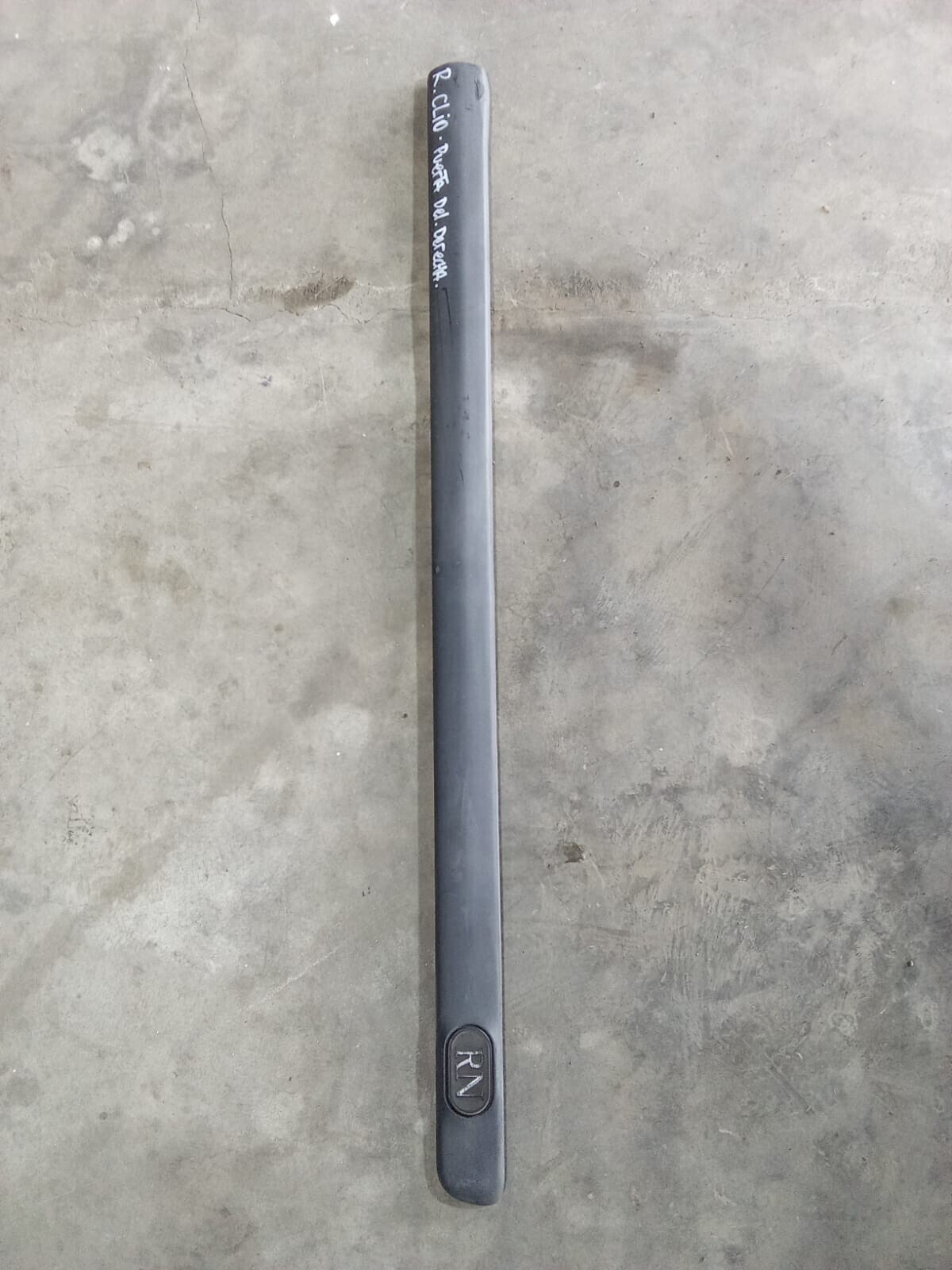 MOLDURA EXTERIOR PUERTA DELANTERA DERECHA Renault Clio 1998