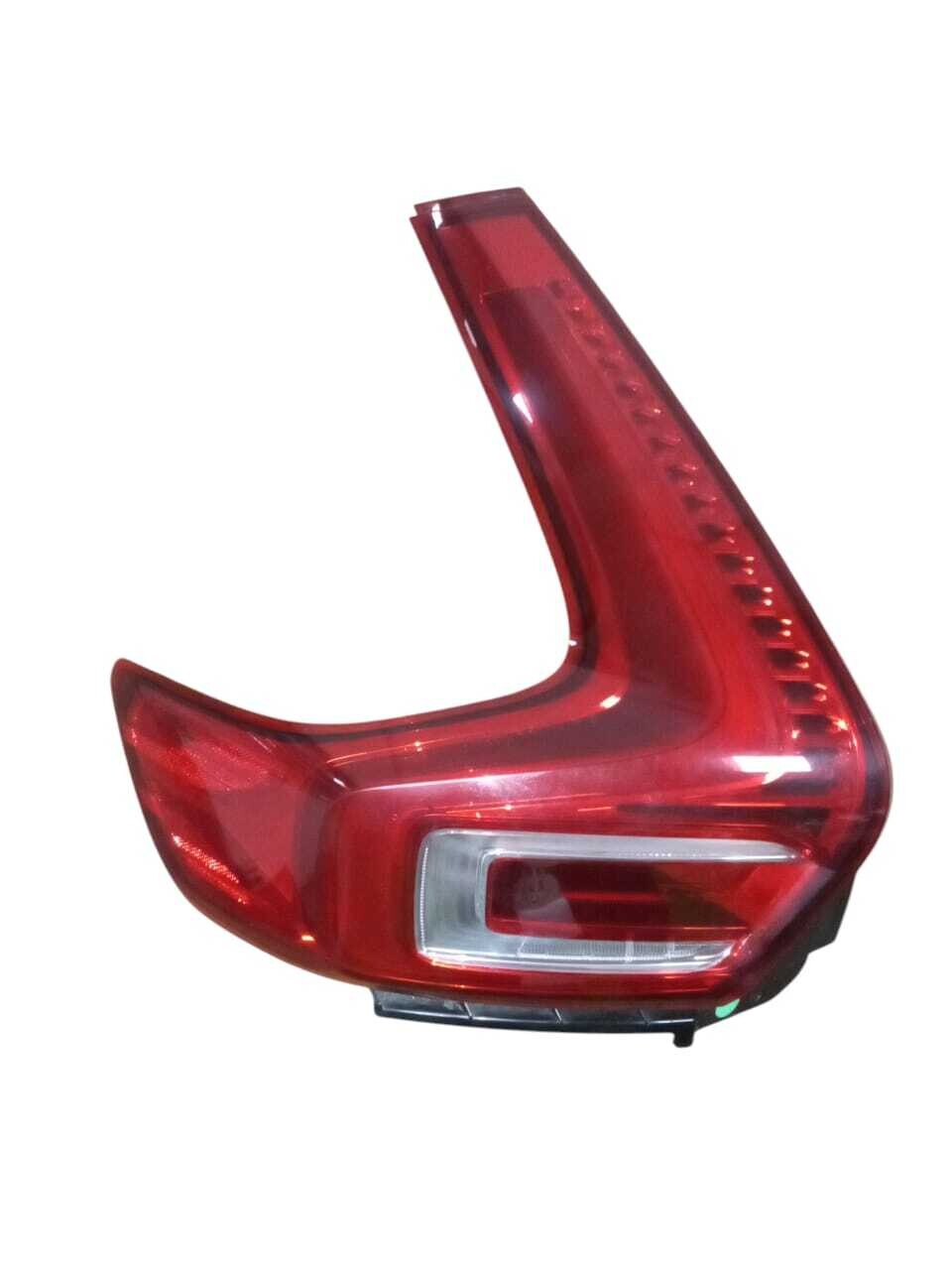 FOCO TRASERO IZQUIERDO (FOCO QUEMADO LED) Volvo XC40 T4 2020