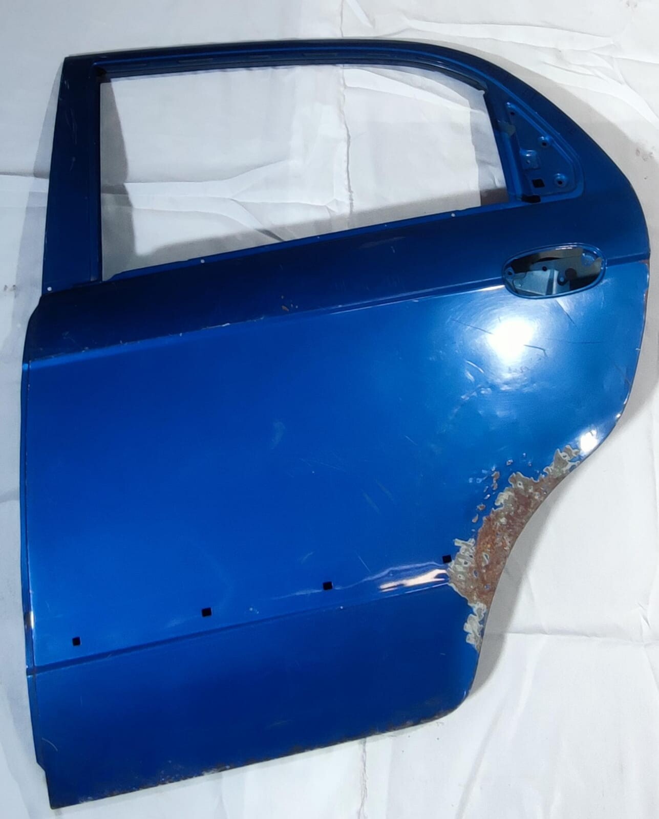 PUERTA TRASERA IZQ (DAÑO LEVE) Chevrolet Spark 2008