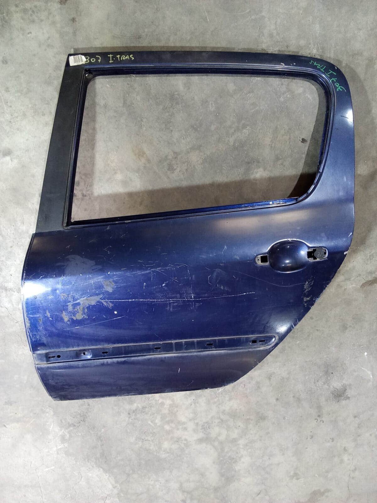 PUERTA TRASERA IZQ Peugeot 307 2004