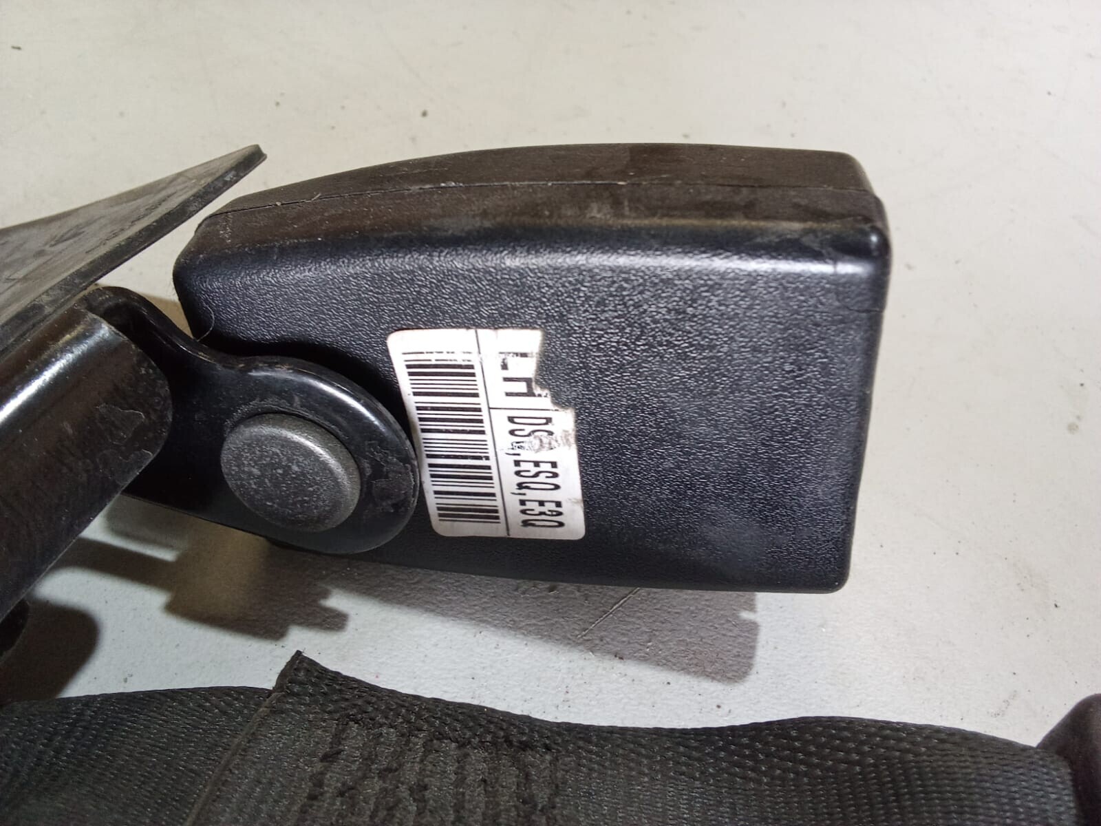 TRINQUETE TRASERO CENTRAL Kia MORNING EX11 2011