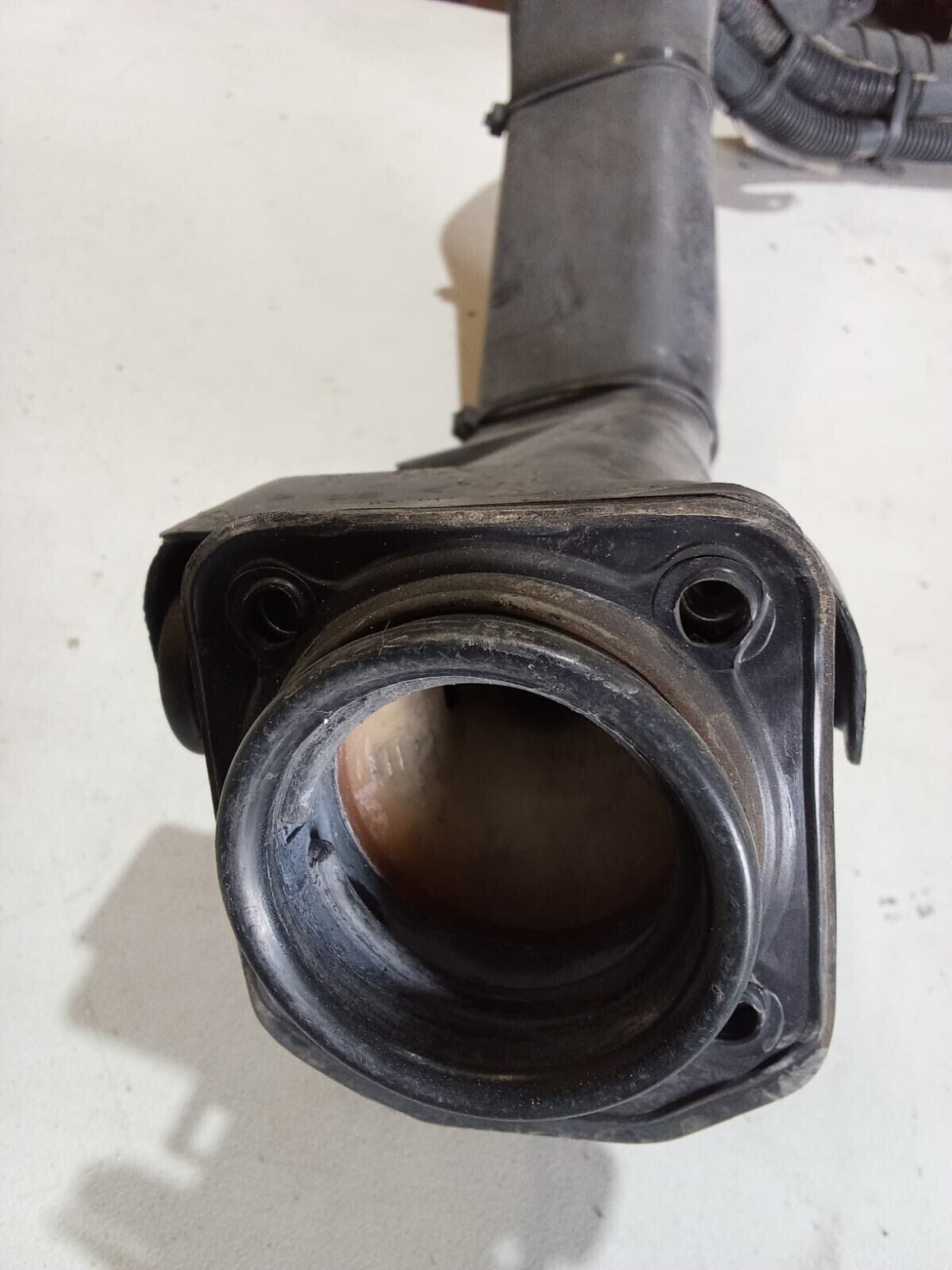 DUCTO ENTRADA DE COMBUSTIBLE Kia MORNING EX11 2011