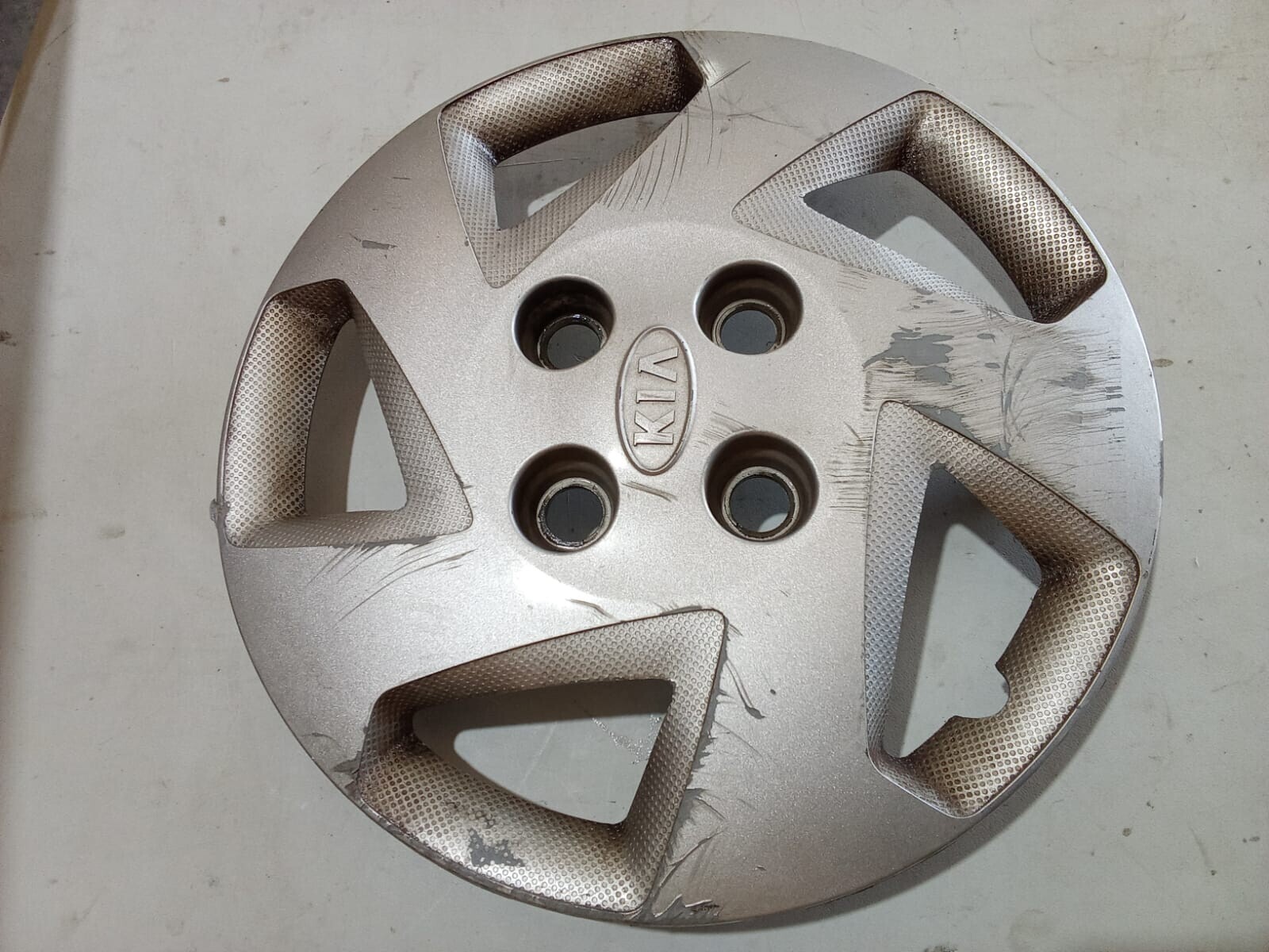 TAPA RUEDA Kia MORNING EX11 2011