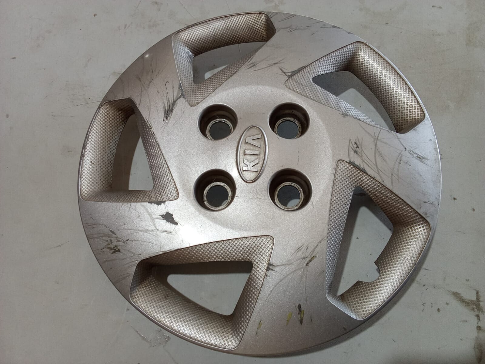 TAPA RUEDA Kia MORNING EX11 2011