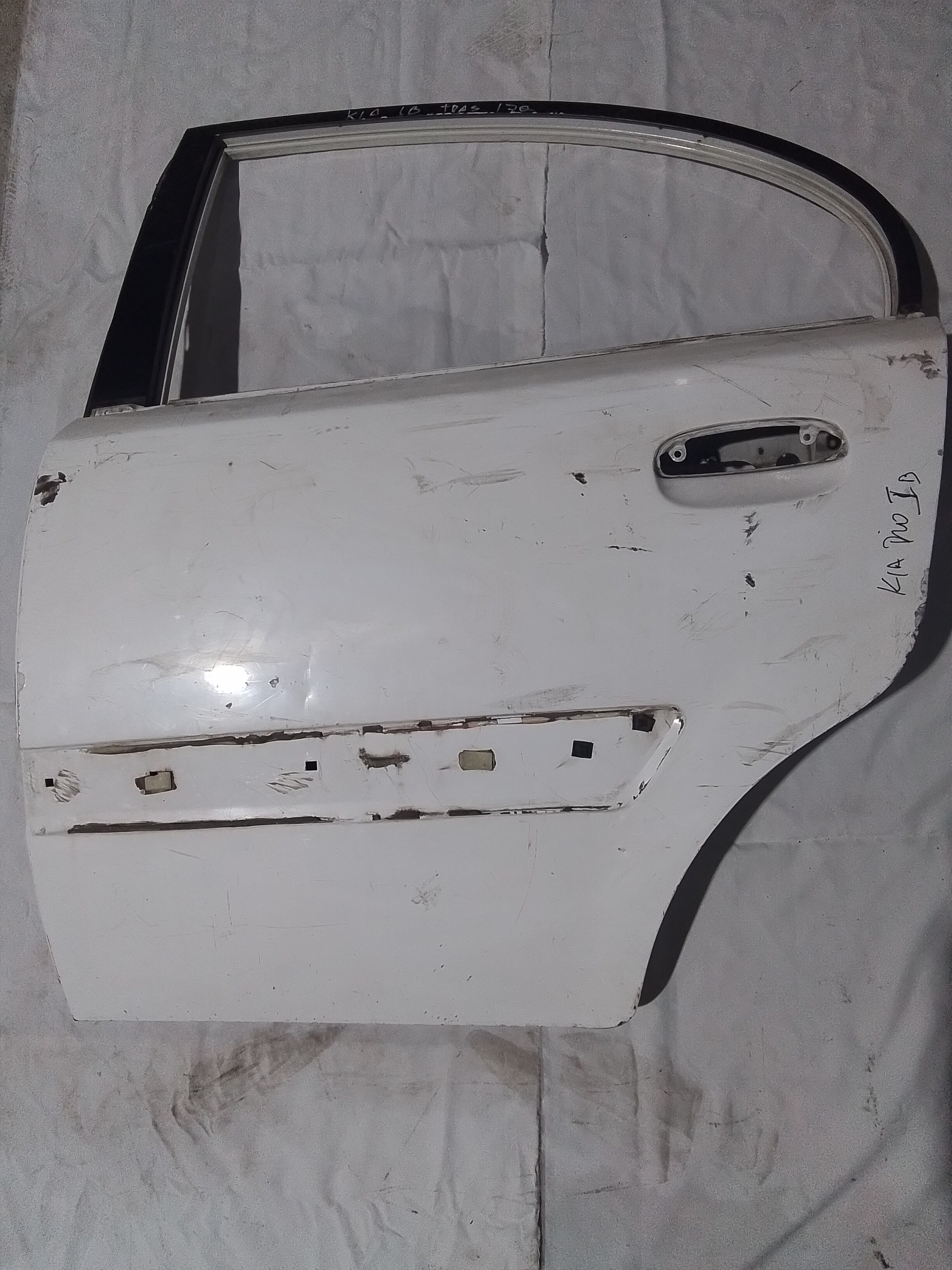 PUERTA TRASERA IZQ Kia RIO JB 2007