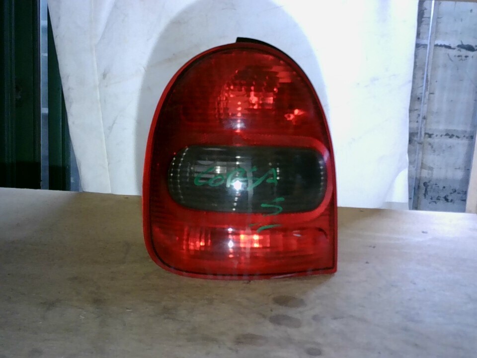 FOCO TRASERO IZQUIERDO CORSA SWING Chevrolet SWING 16 2004