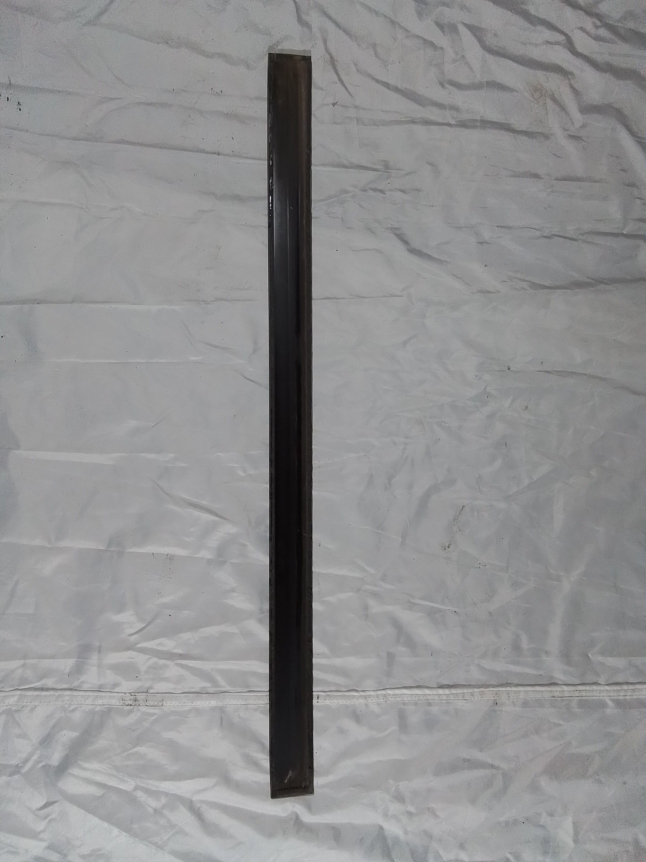 MOLDURA EXTERIOR PUERTA DELANTERA DERECHA Mazda 323 1993