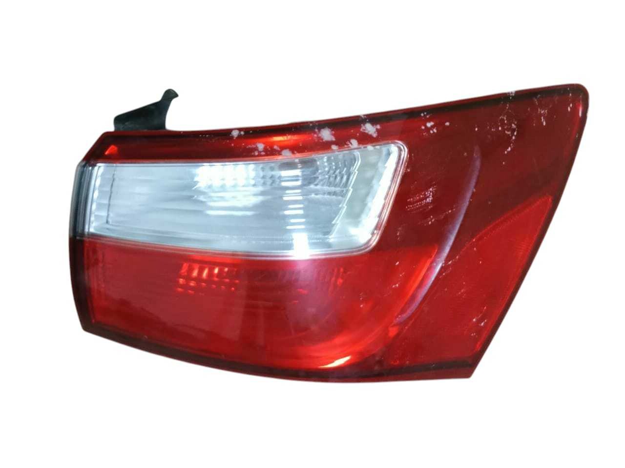 FOCO TRASERO DERECHO Kia RIO 4 2014