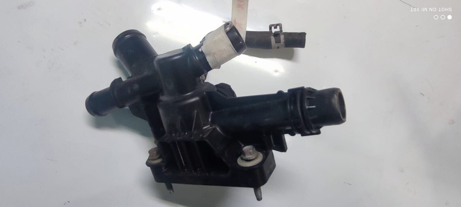 TOMA DE AGUA Chevrolet Onix Turbo 2021