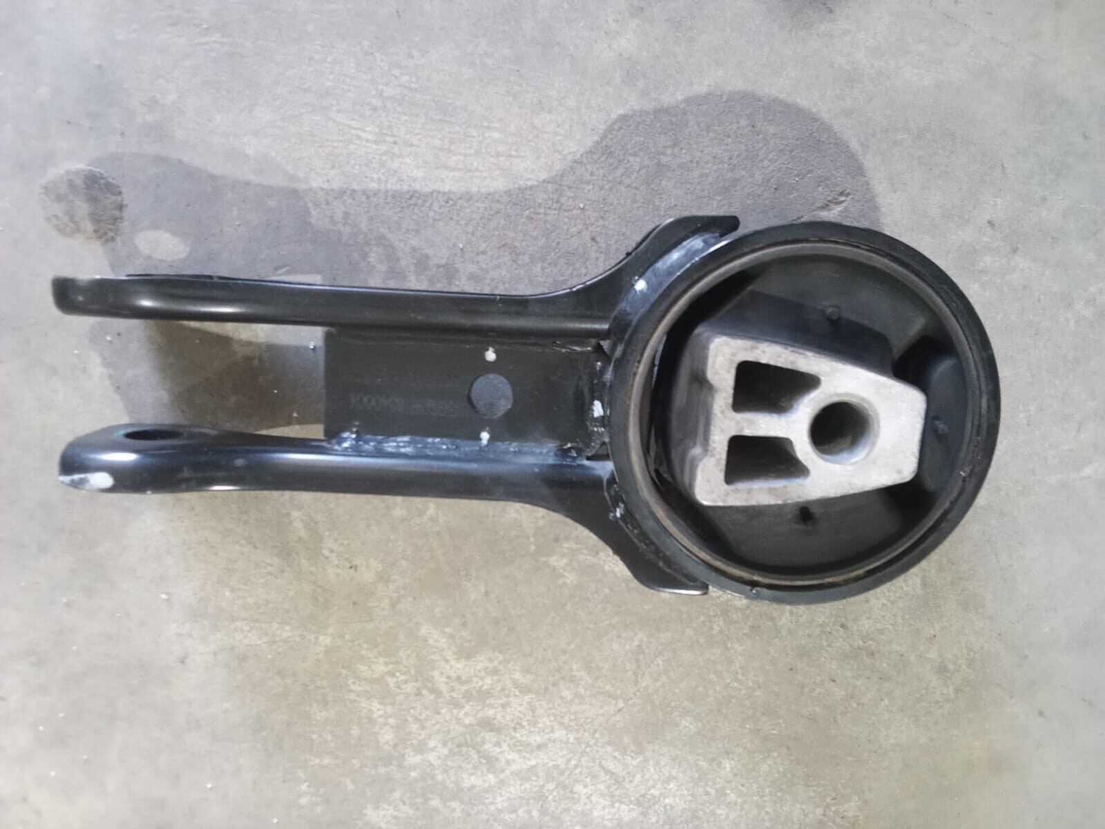 SOPORTE MOTOR TRASERO Chevrolet Captiva 2021