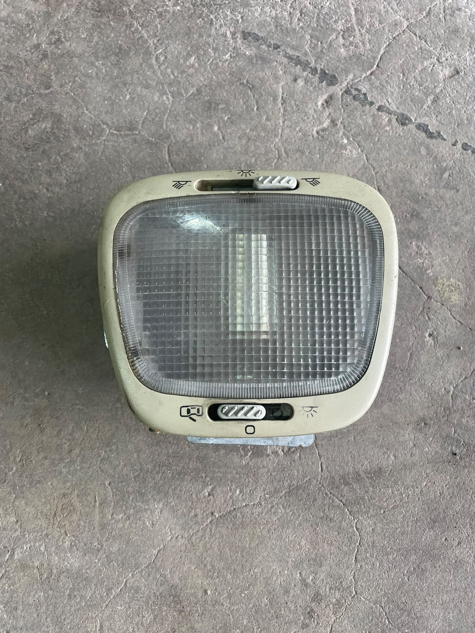 PLAFONIER Volkswagen gol 2001