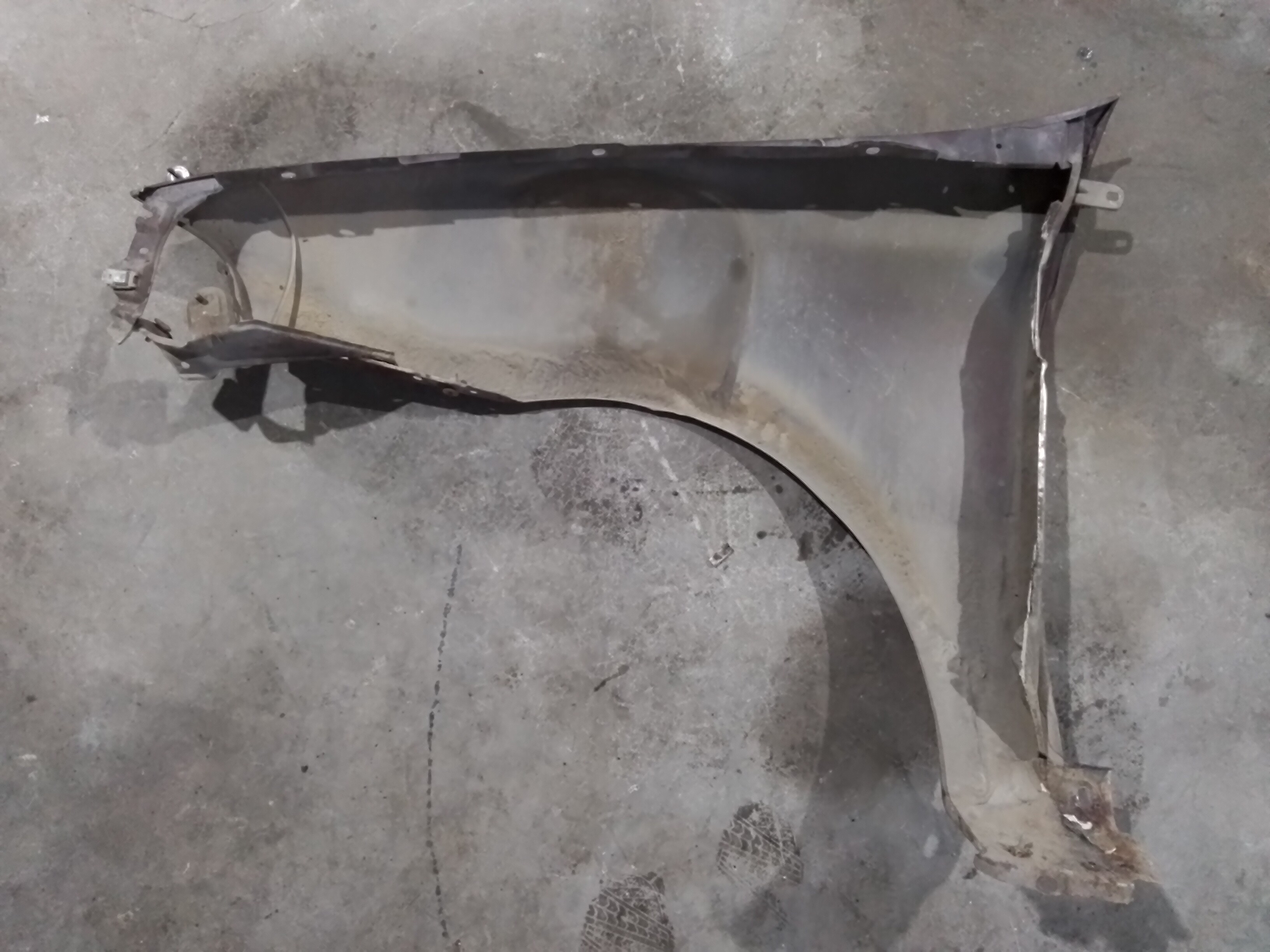 TAPABARRO DELANTERO DERECHO Fiat PALIO EDX 13 2002