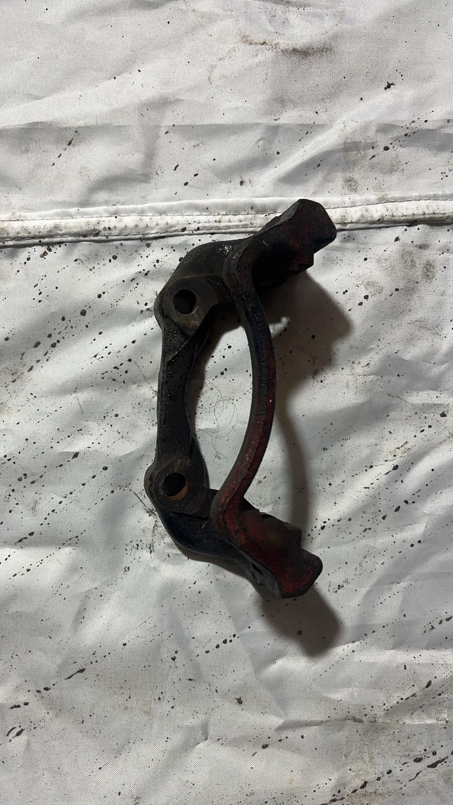 PORTA CALIPER DELANTERO IZQUIERDO GEELY NEW CK 2012