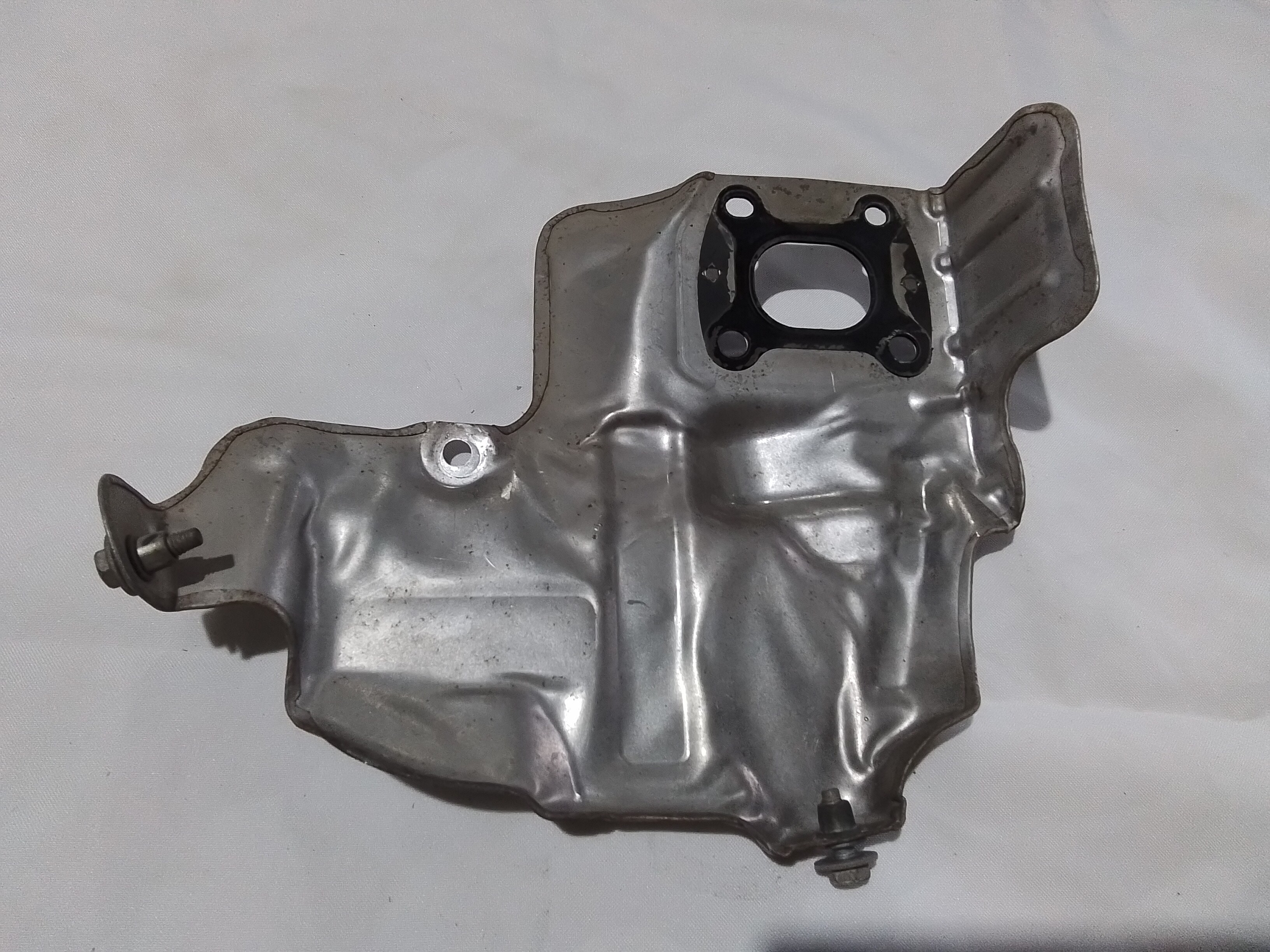 PROTECTOR TERMICO TURBO Chevrolet Onix Turbo 2021