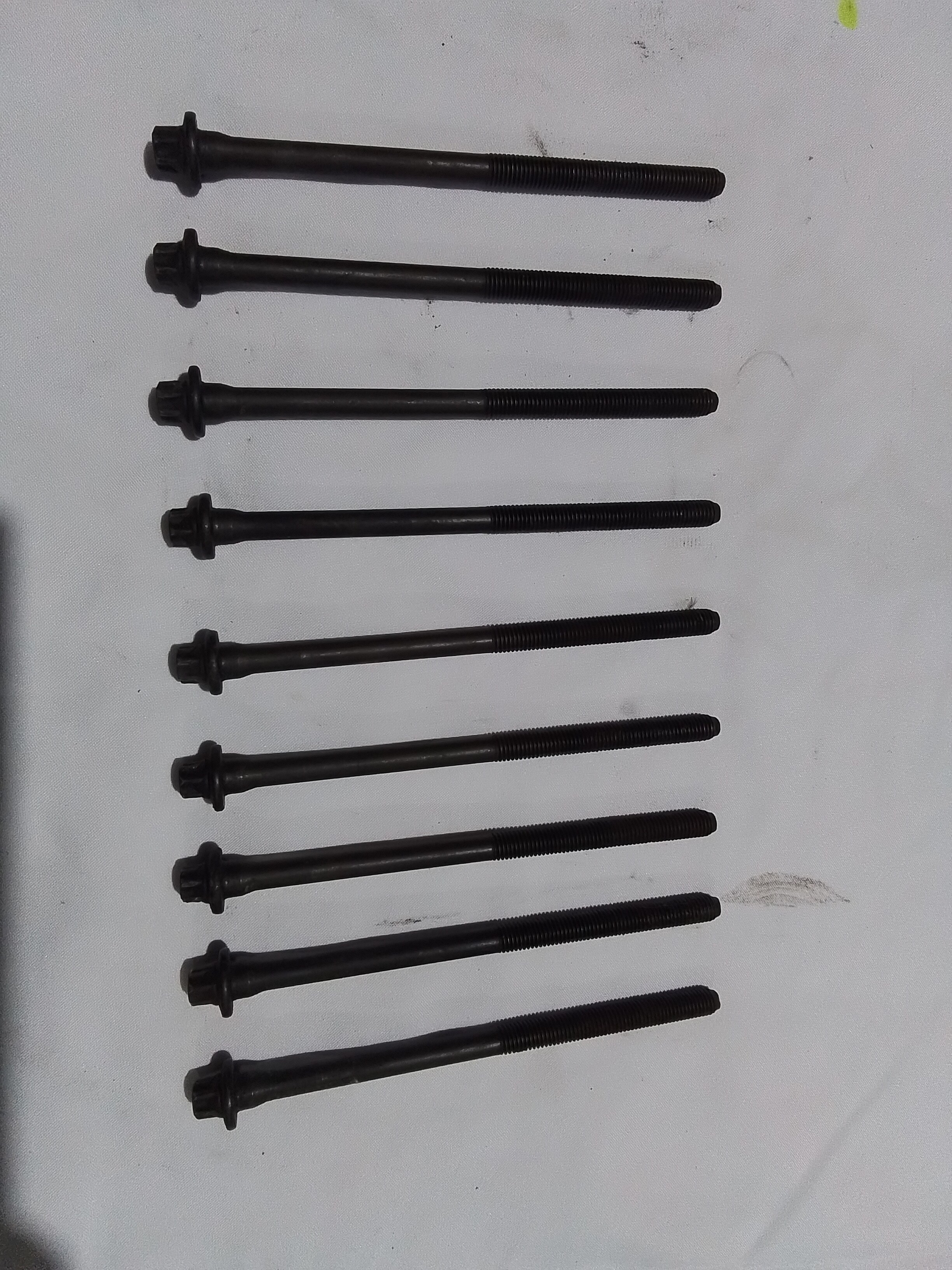 PERNOS CULATA X 9 Peugeot 106 2002