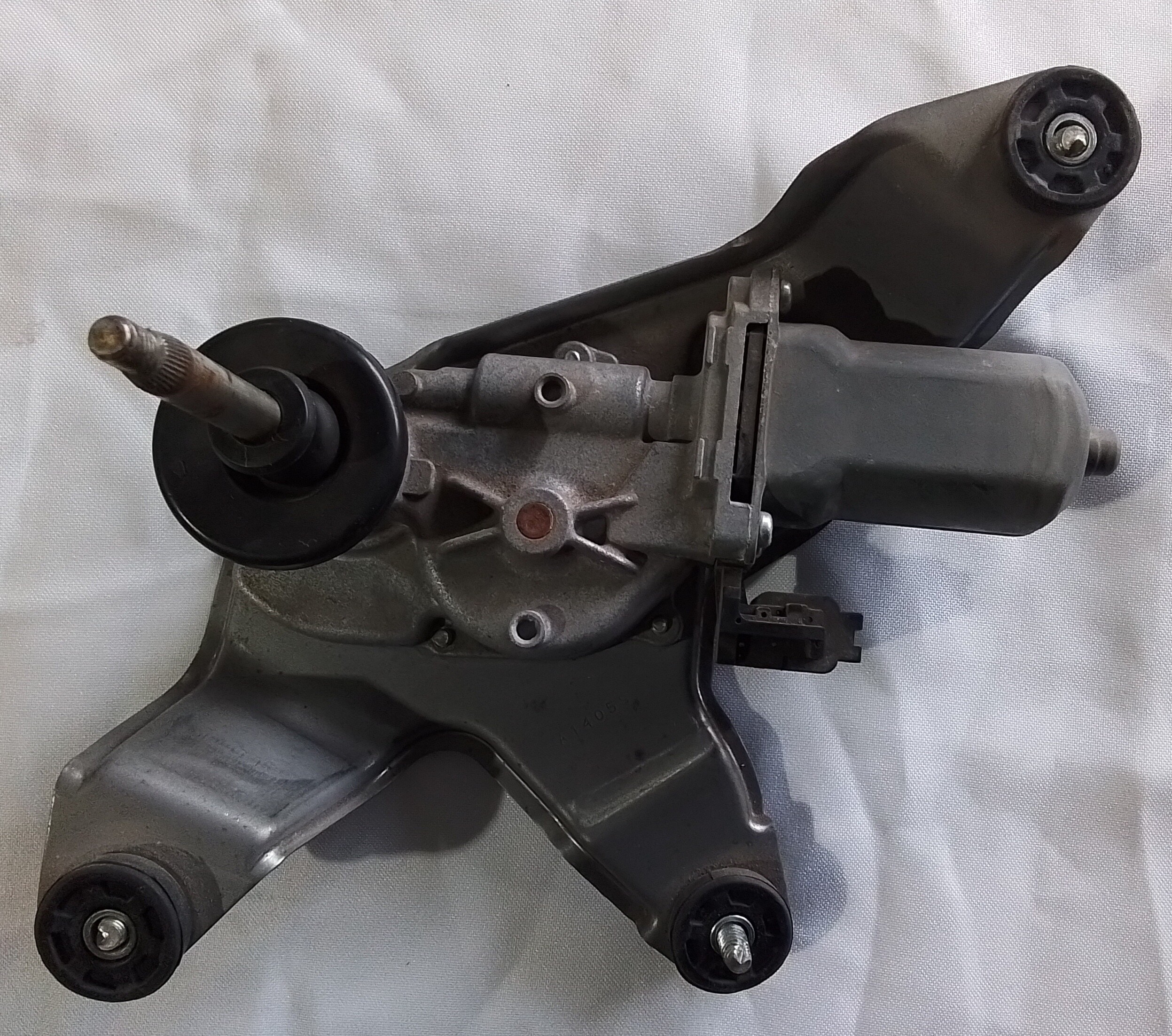 MOTOR LIMPIA PARABRISAS PORTALON Suzuki Baleno 2021