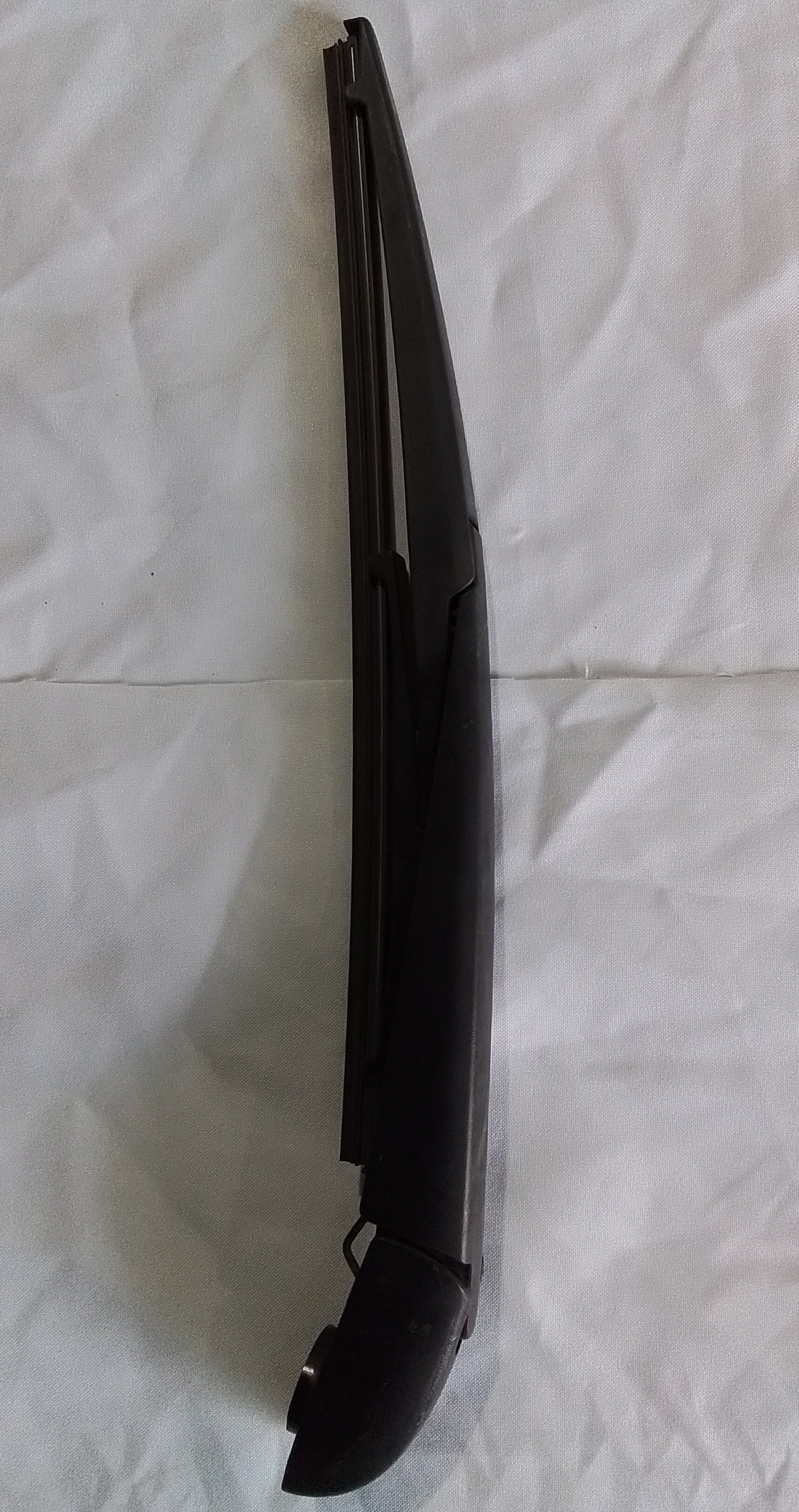 BRAZO LIMPIA PARABRISAS Suzuki Baleno 2021