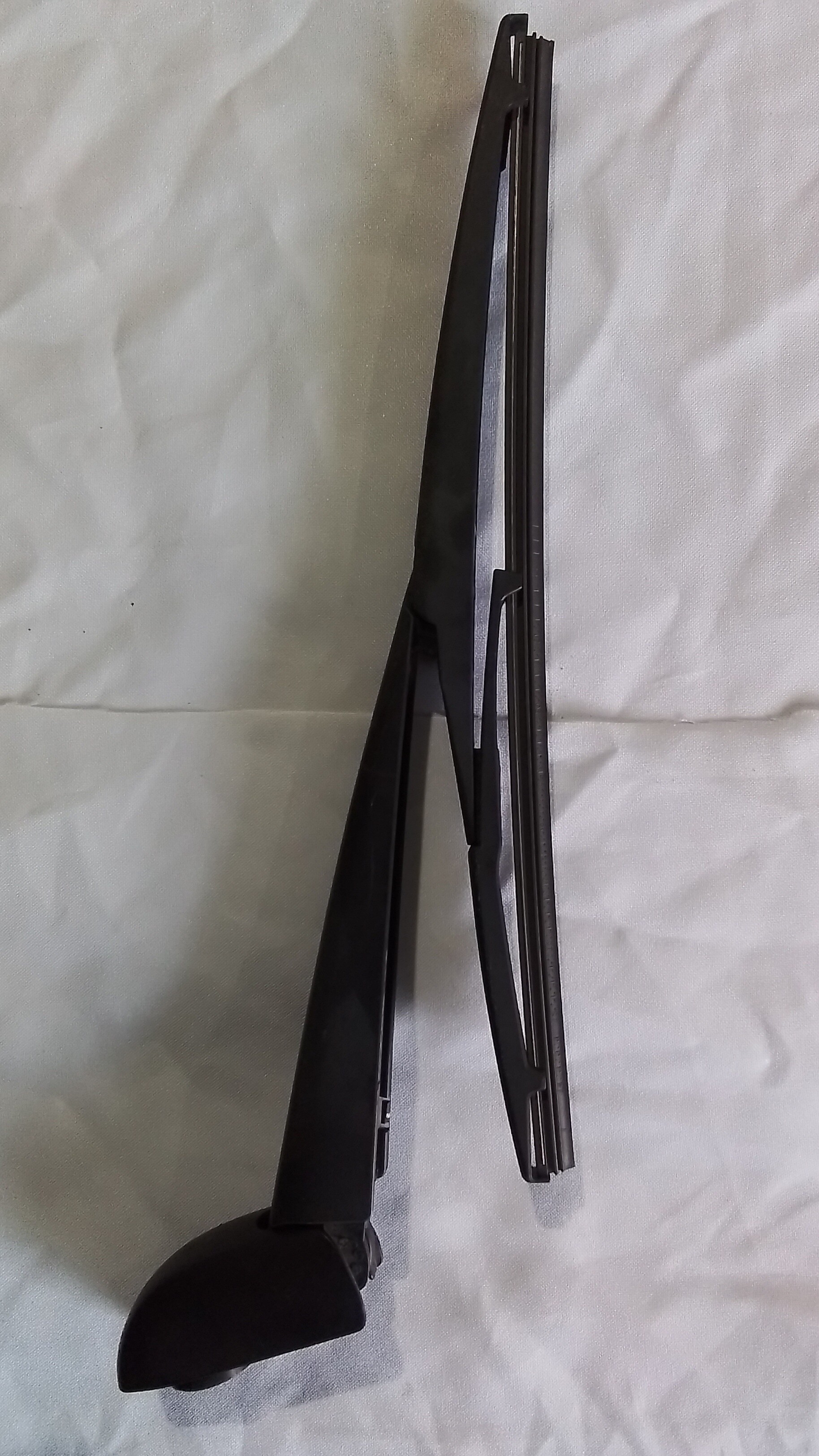 BRAZO LIMPIA PARABRISAS Suzuki Baleno 2021