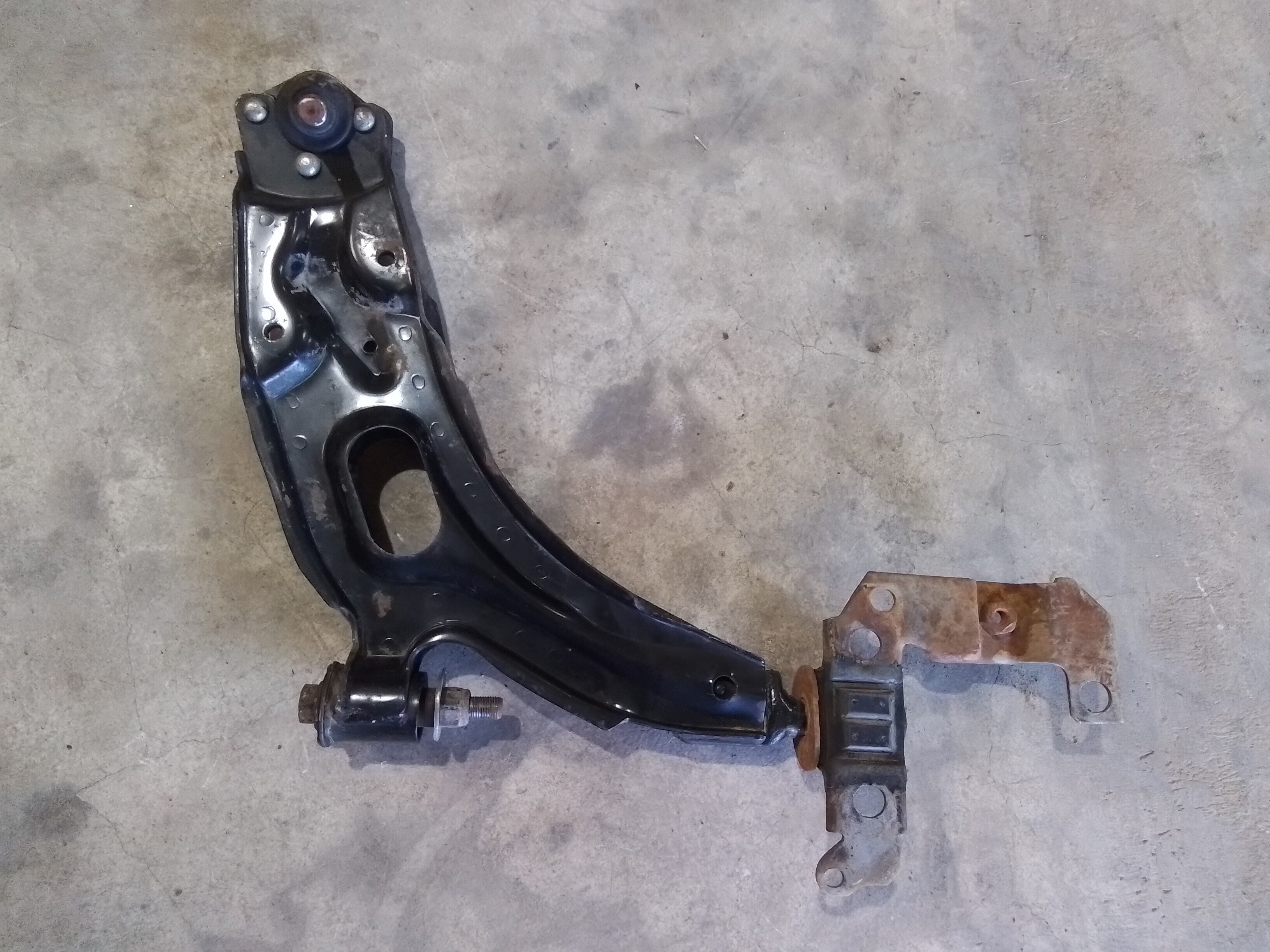BANDEJA SUSPENSION DELANTERA DERECHO Fiat PALIO EDX 13 2002